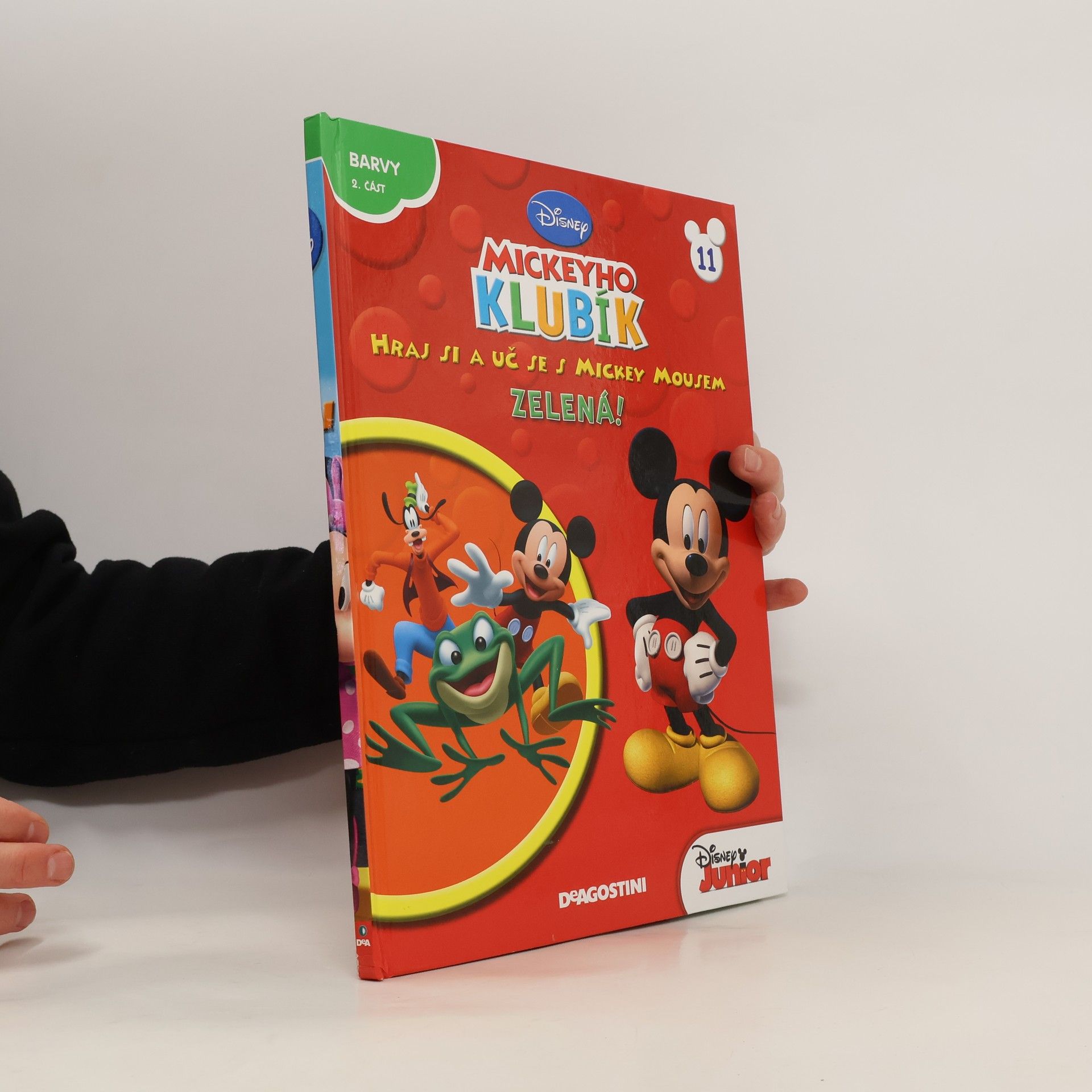 kolektiv Mickeyho Klubík. Hraj si a uč se s Mickey Mousem 11. Zelená!