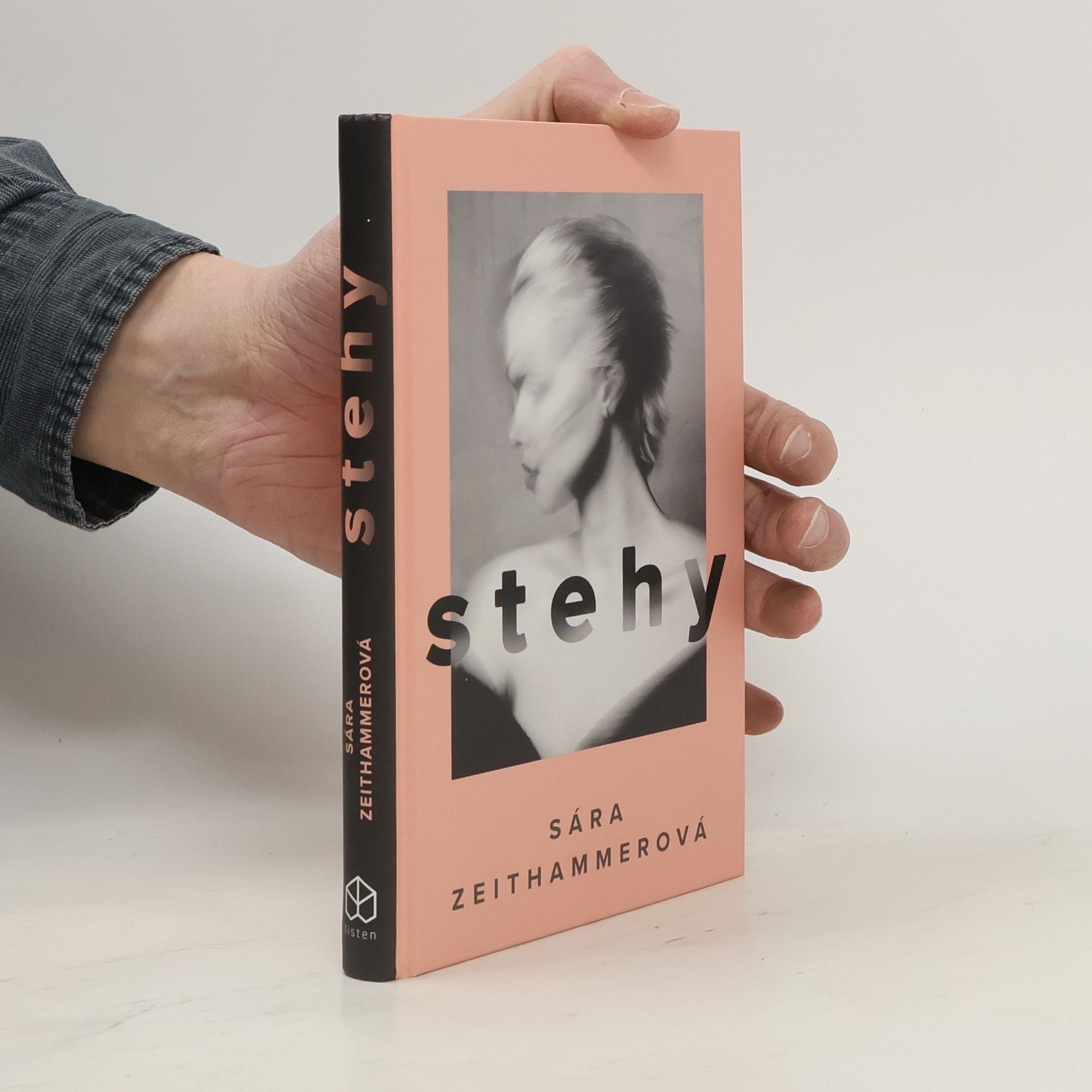 Sára Zeithammerová Stehy