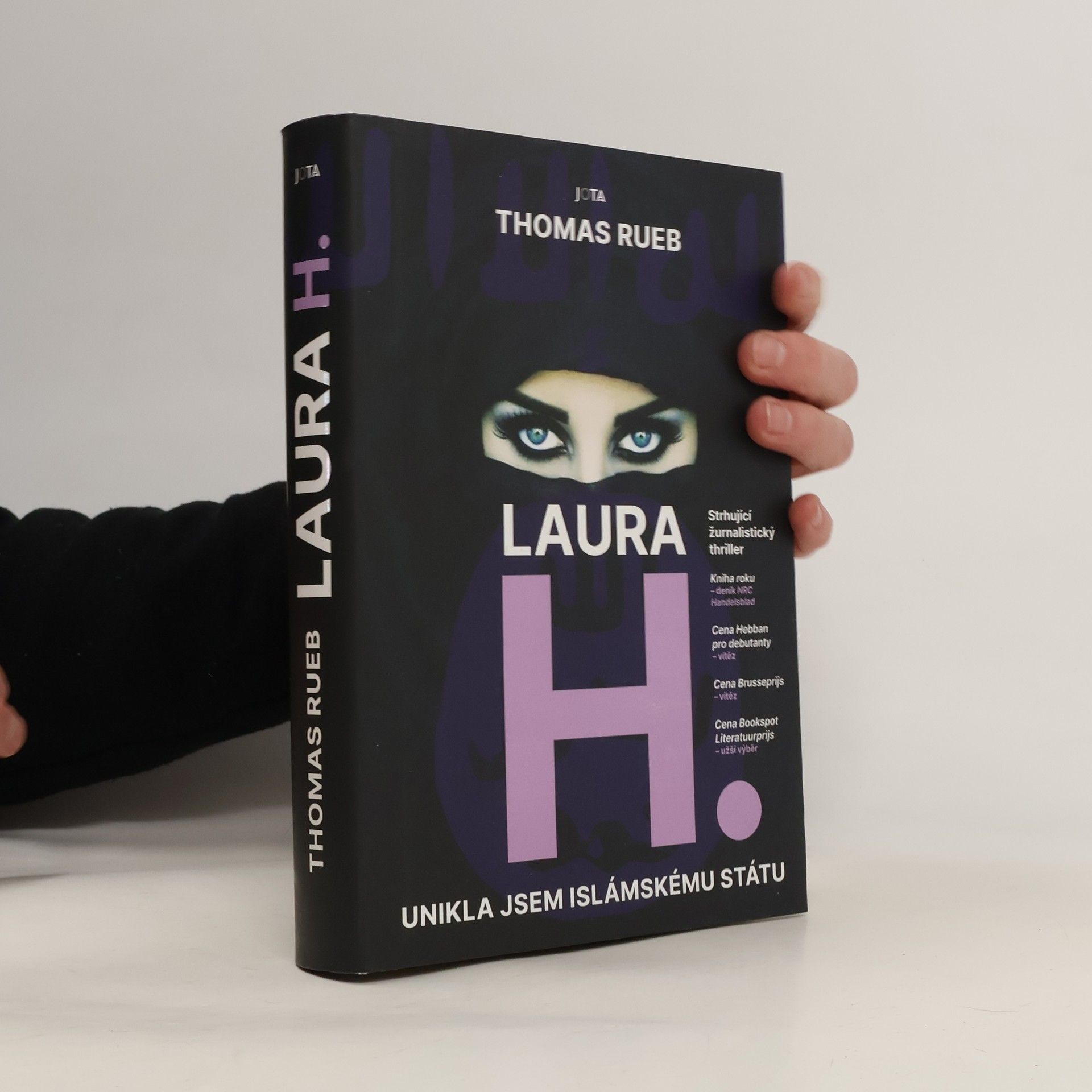 Thomas Rueb Laura H.