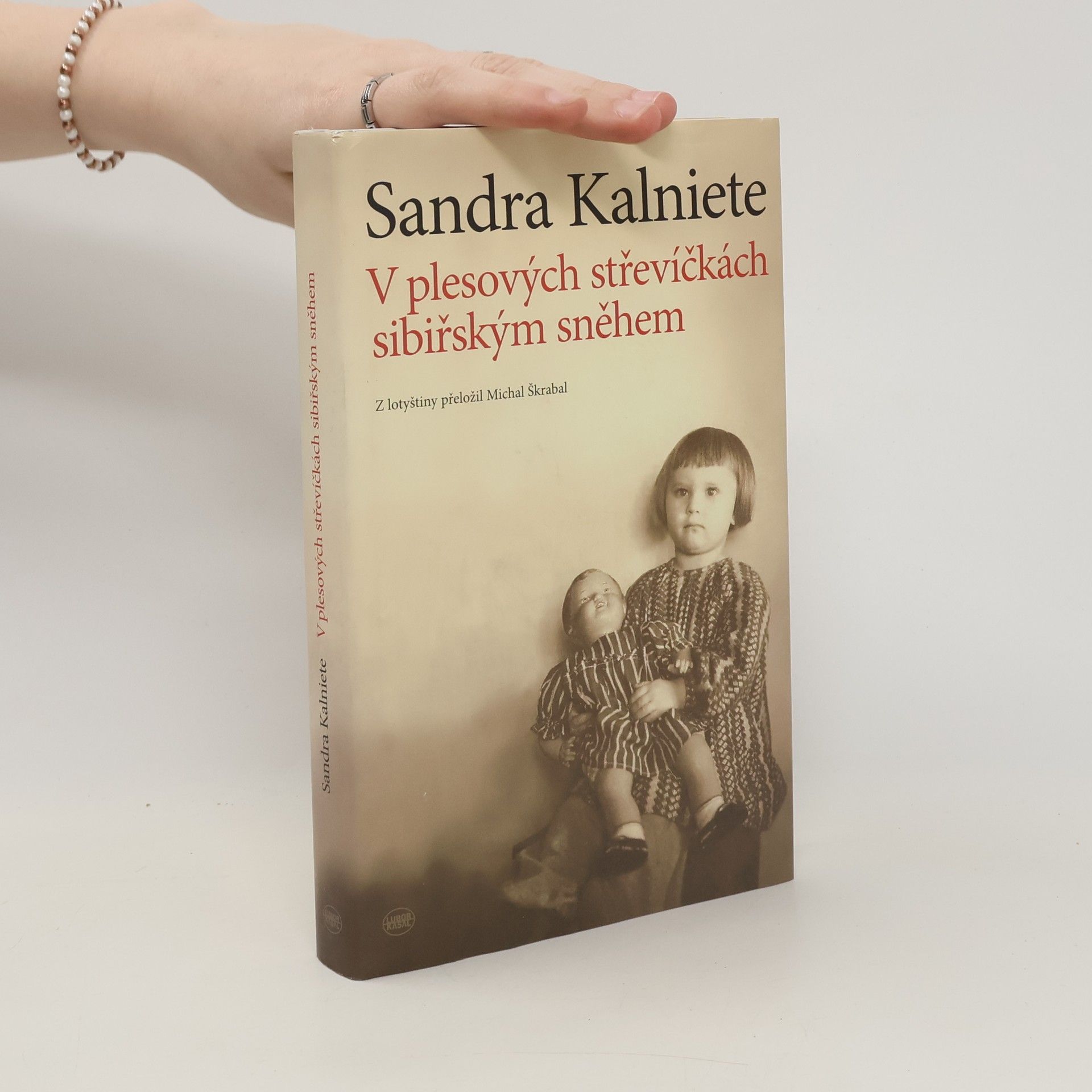 Sandra Kalniete V plesových střevíčkách sibiřským sněhem