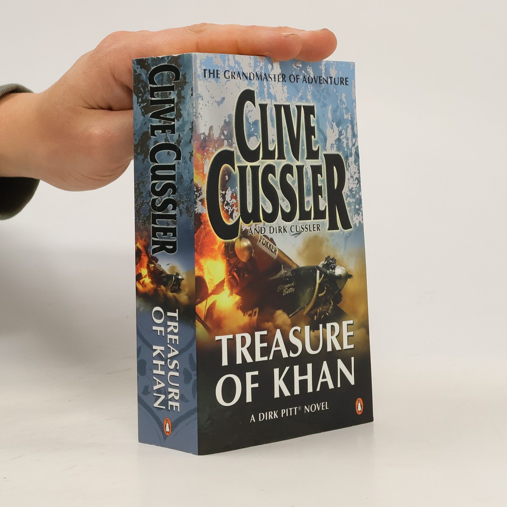 Clive Cussler Treasure of Khan