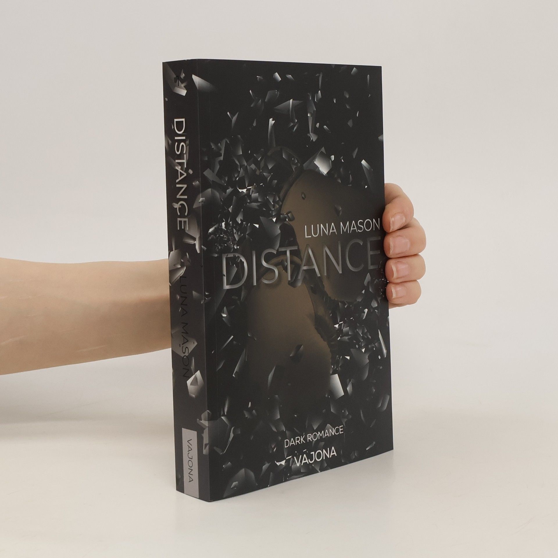 Luna Mason Distance