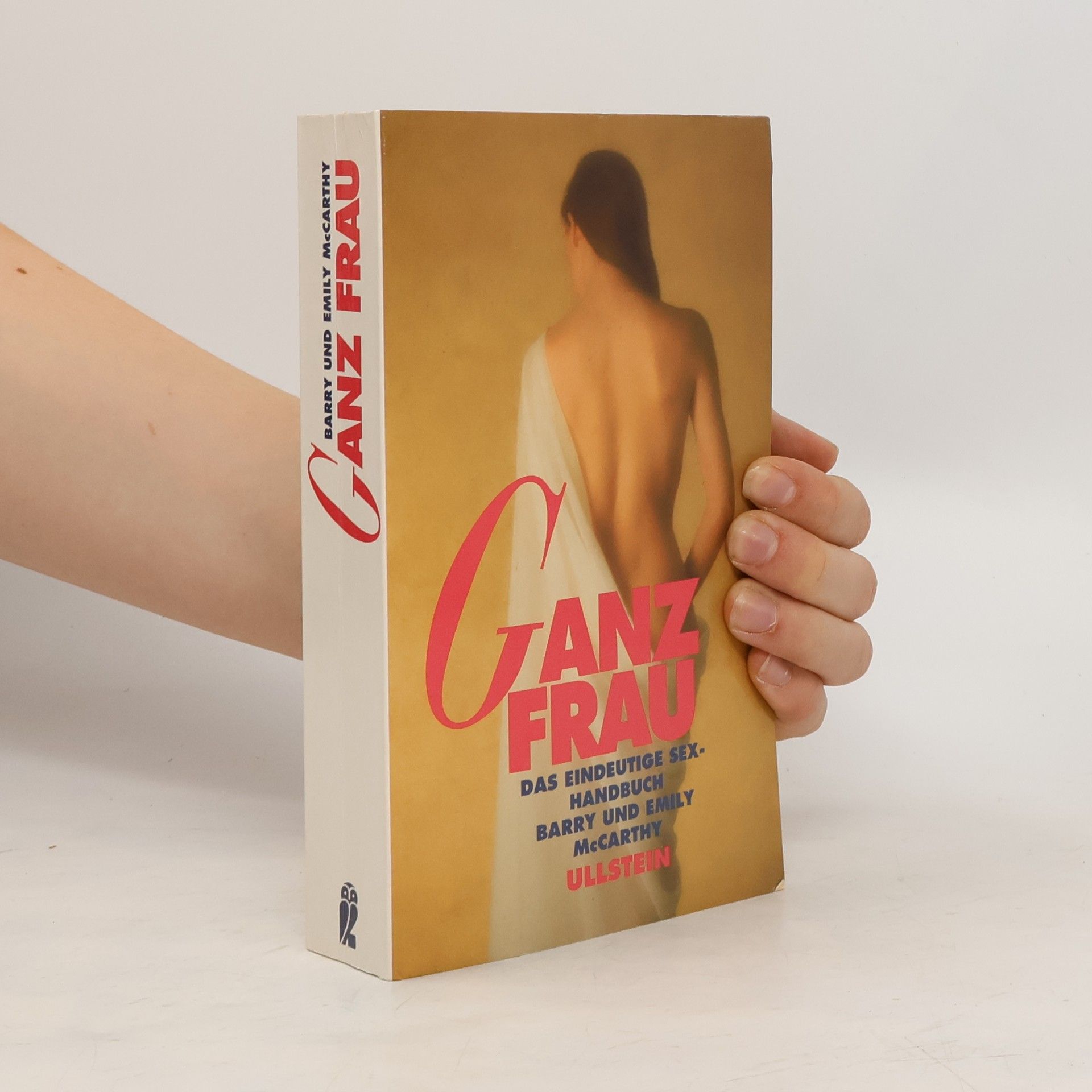 Barry McCarthy Ganz Frau