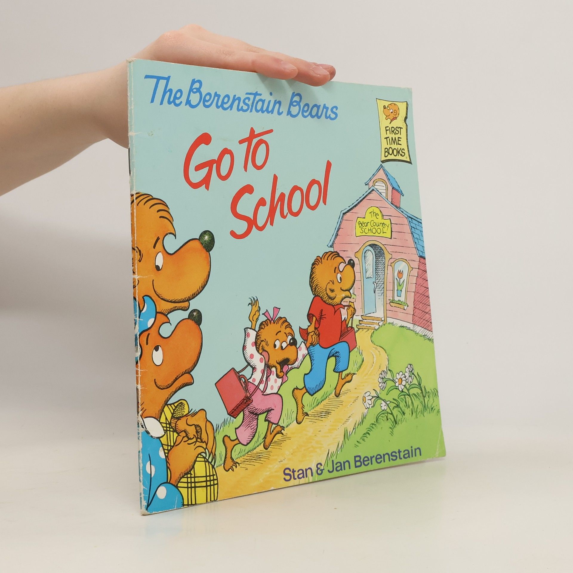 Stan Berenstain The Berenstain Bears Go to School