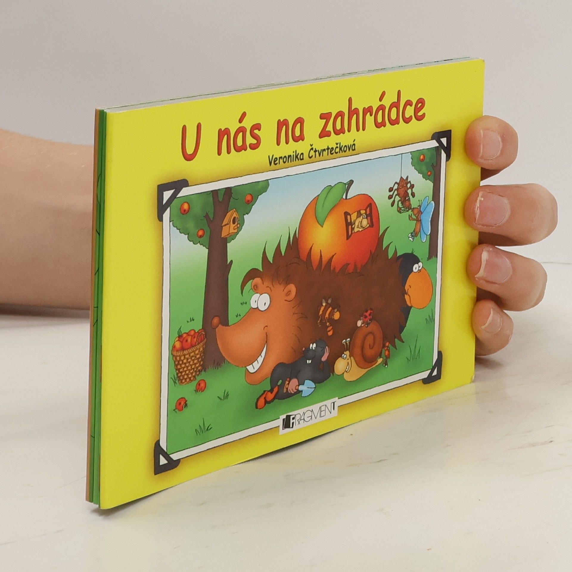Veronika Čtvrtečková U nás na zahrádce