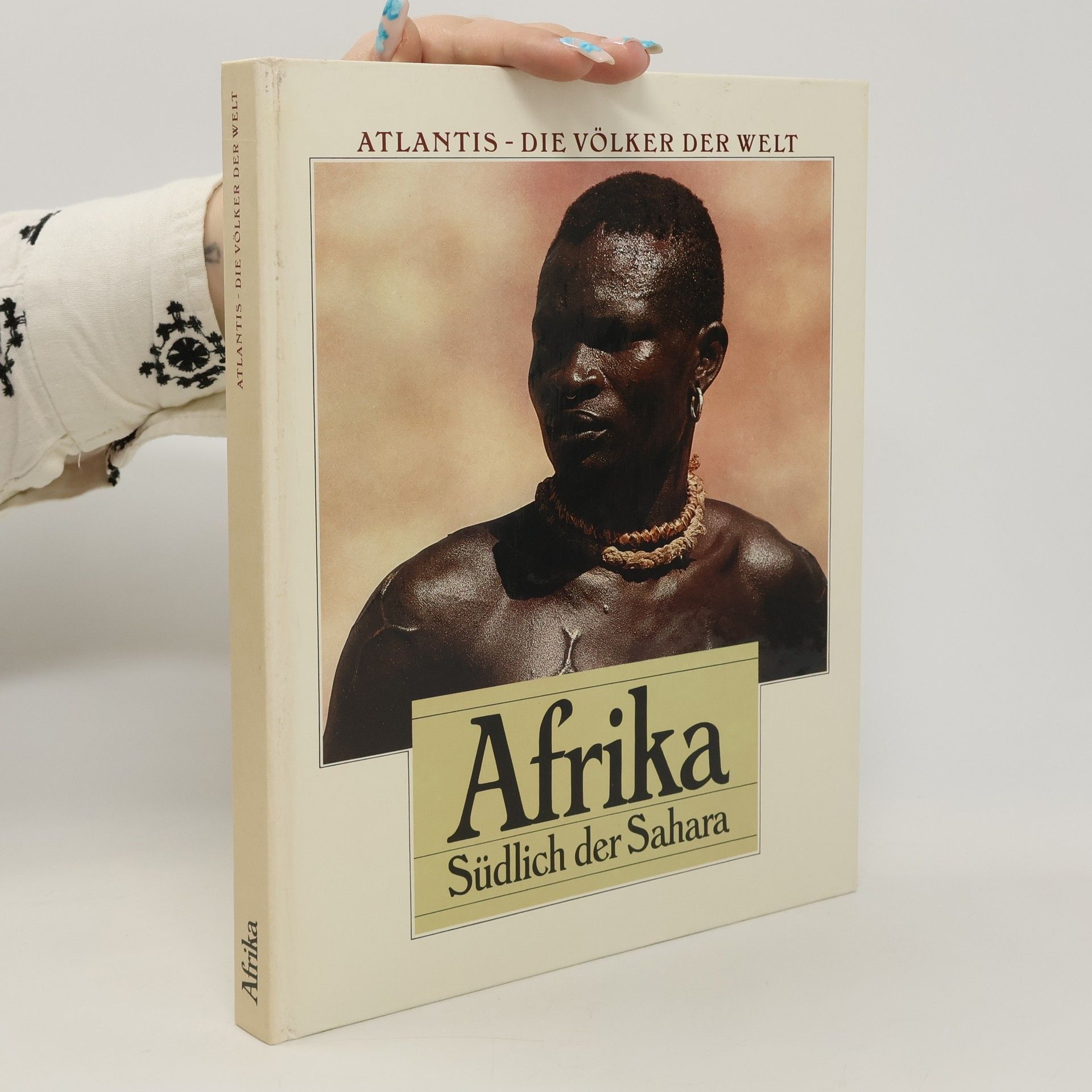 Collective Atlantis. Die Völker der Welt. Afrika