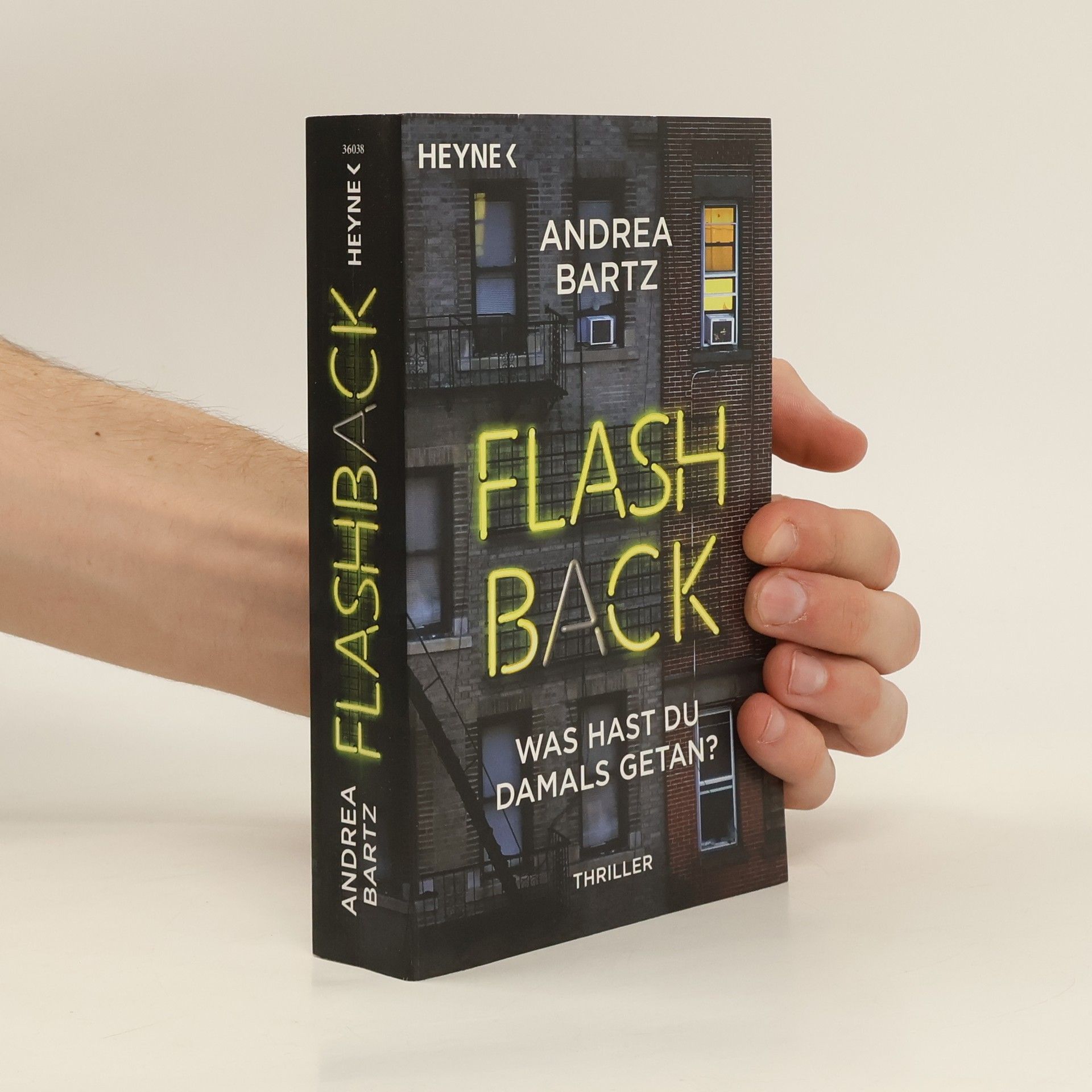 Andrea Bartz Flashback