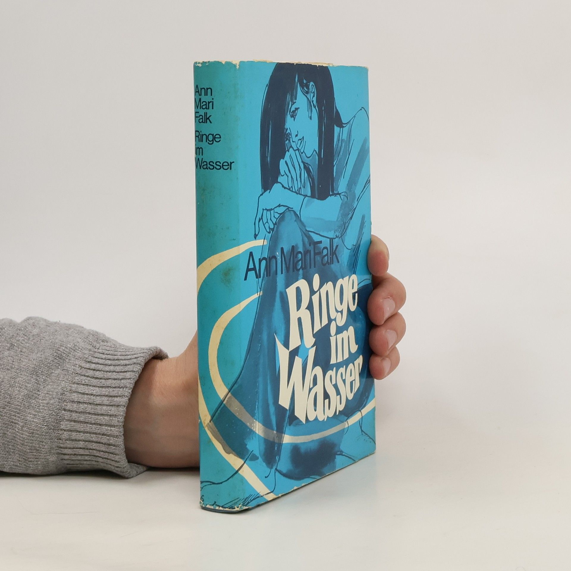 Ann Mari Falk Ringe im Wasser