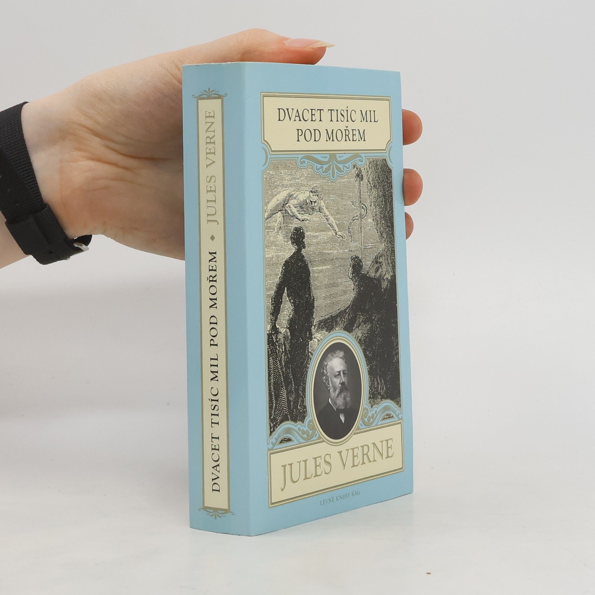 Jules Verne Dvacet tisíc mil pod mořem