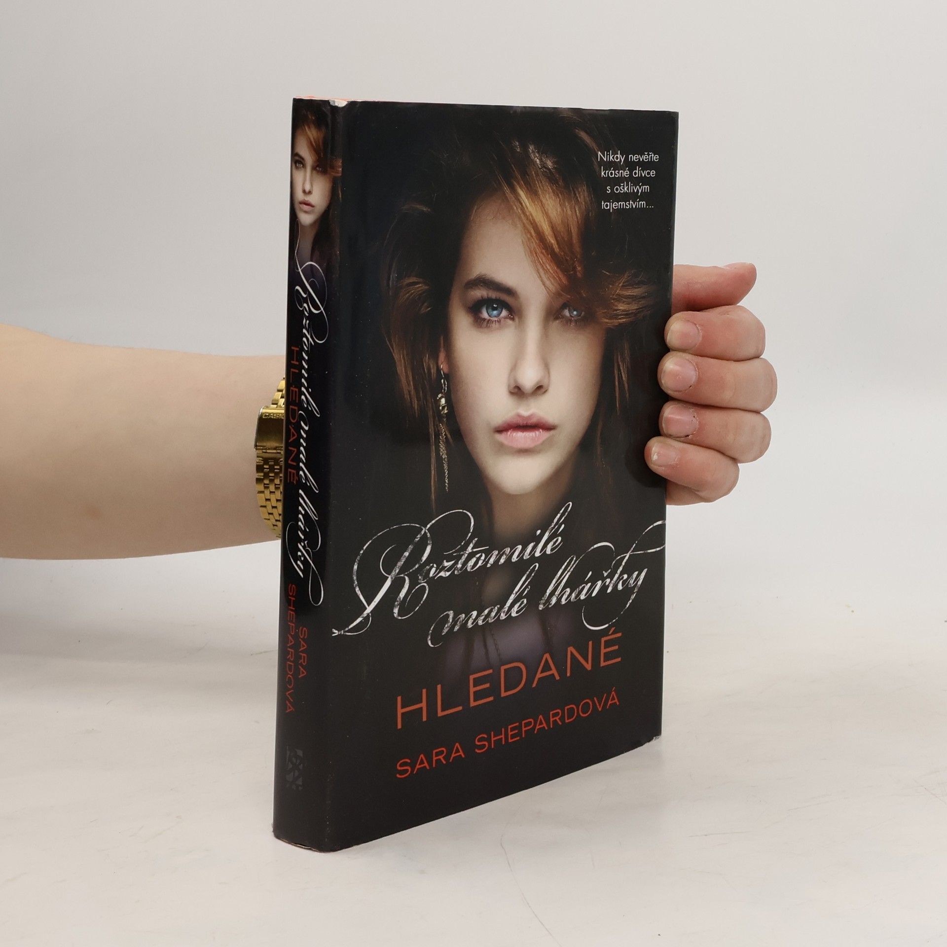 Sara Shepard Roztomilé malé lhářky: Hledané