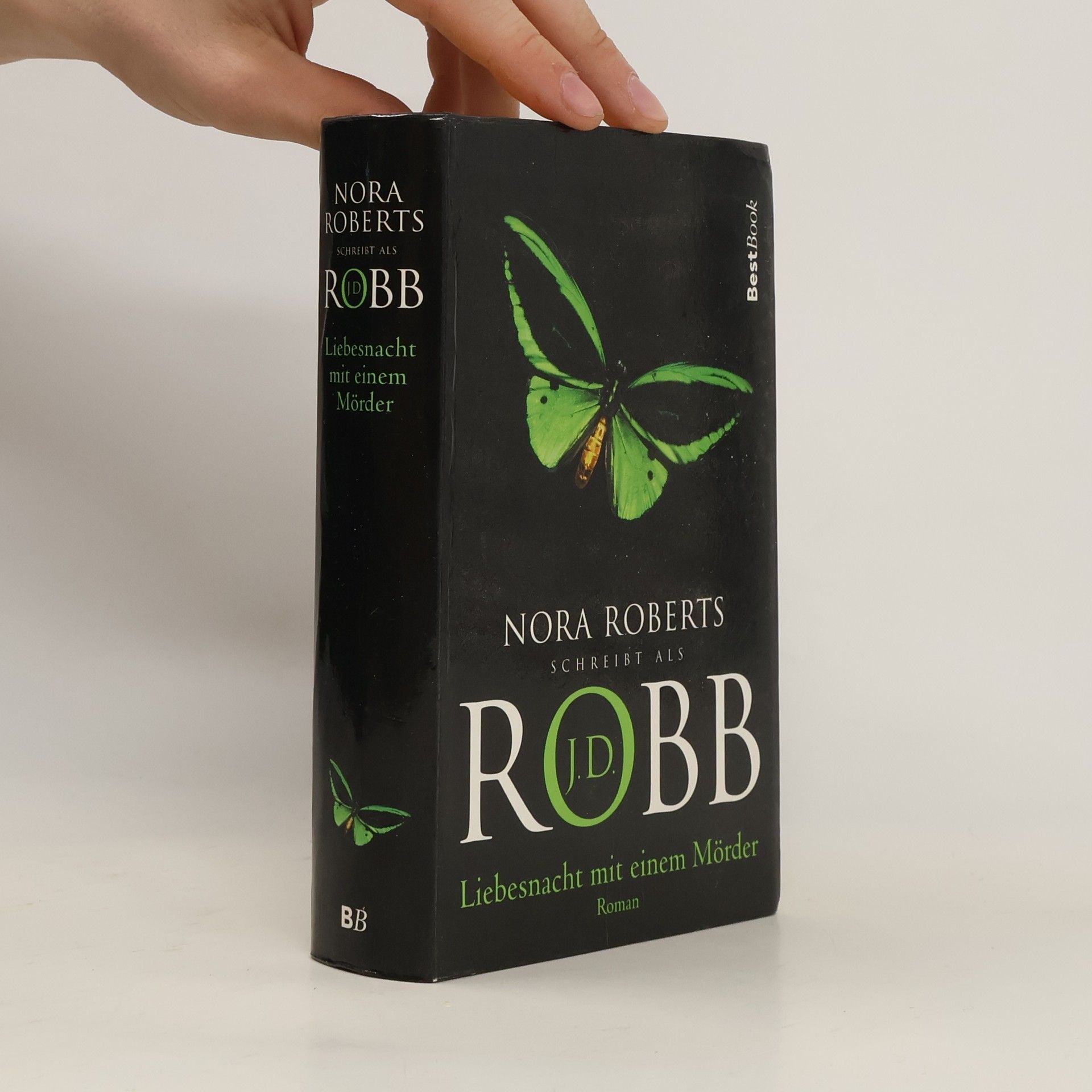 Nora Roberts Liebesnacht mit einem Mörder