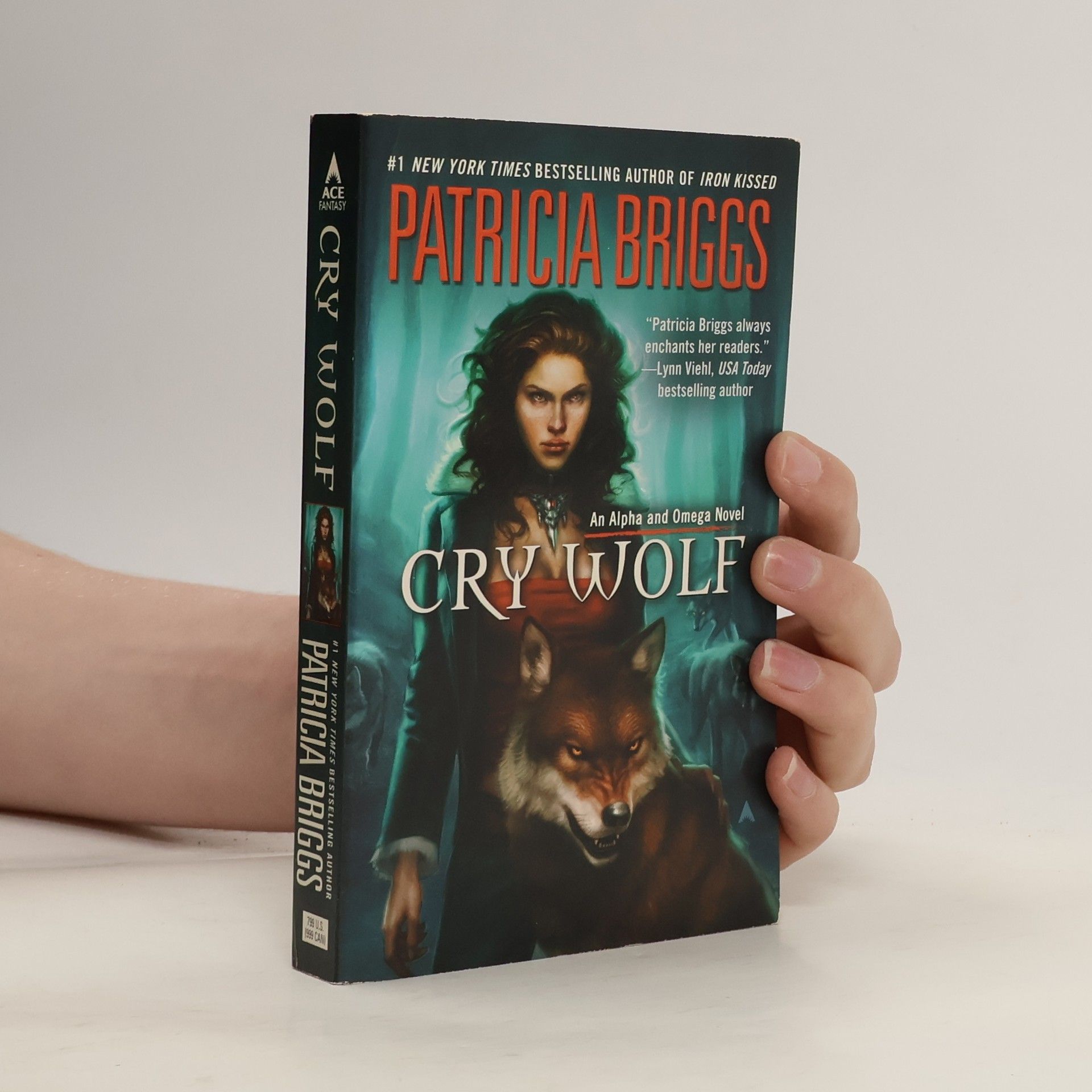 Patricia Briggs Cry Wolf