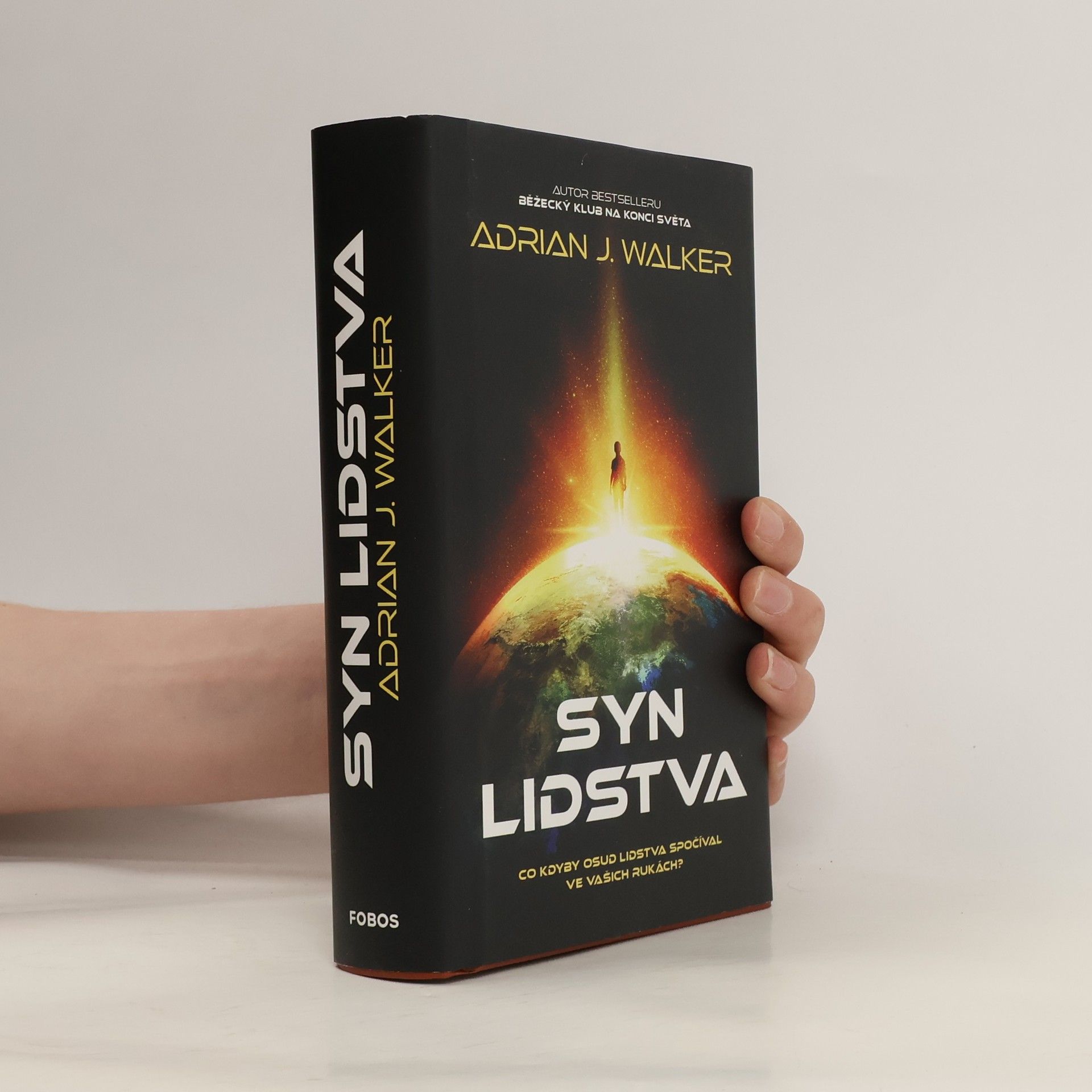 Adrian J. Walker Syn lidstva