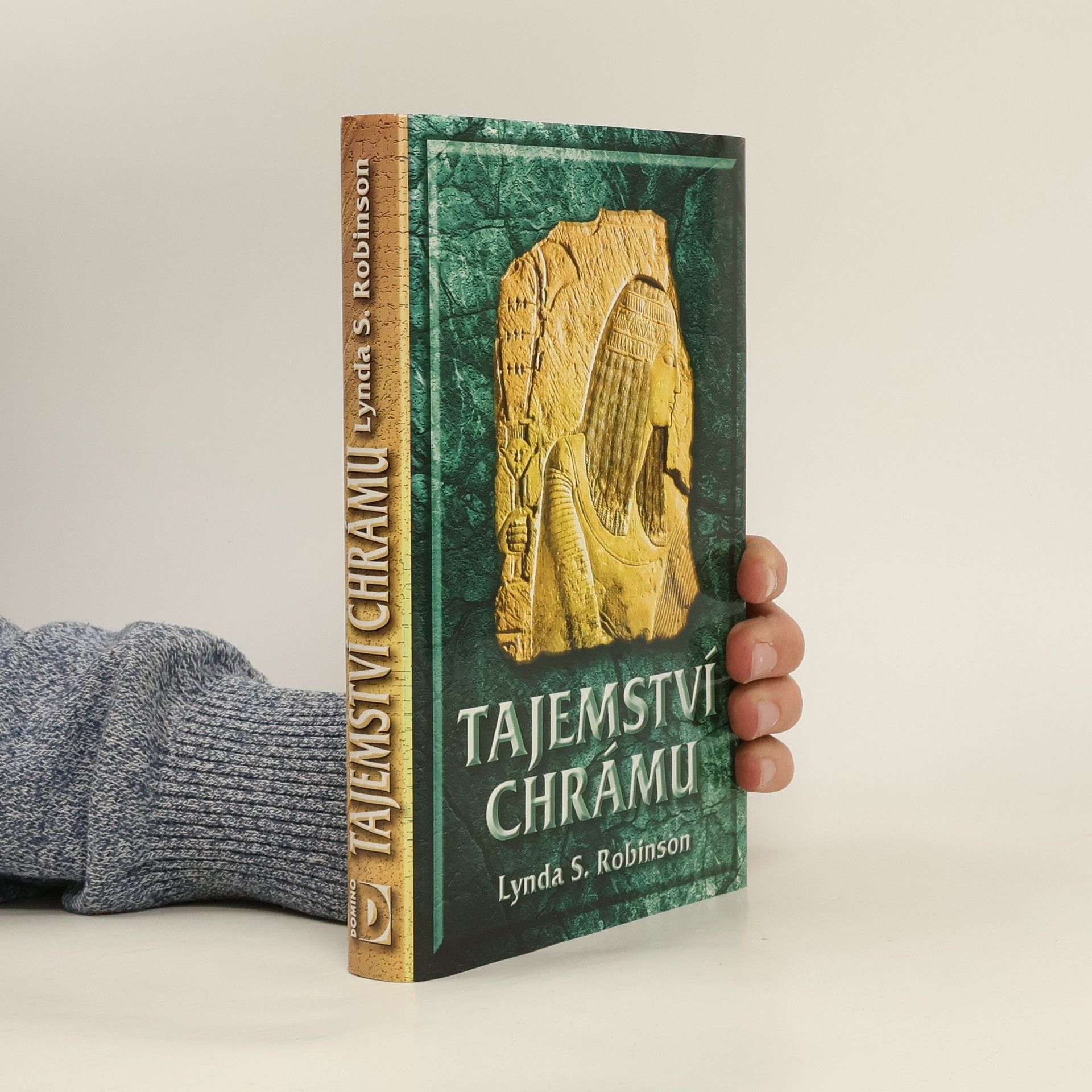 Lynda Suzanne Robinson Tajemství chrámu