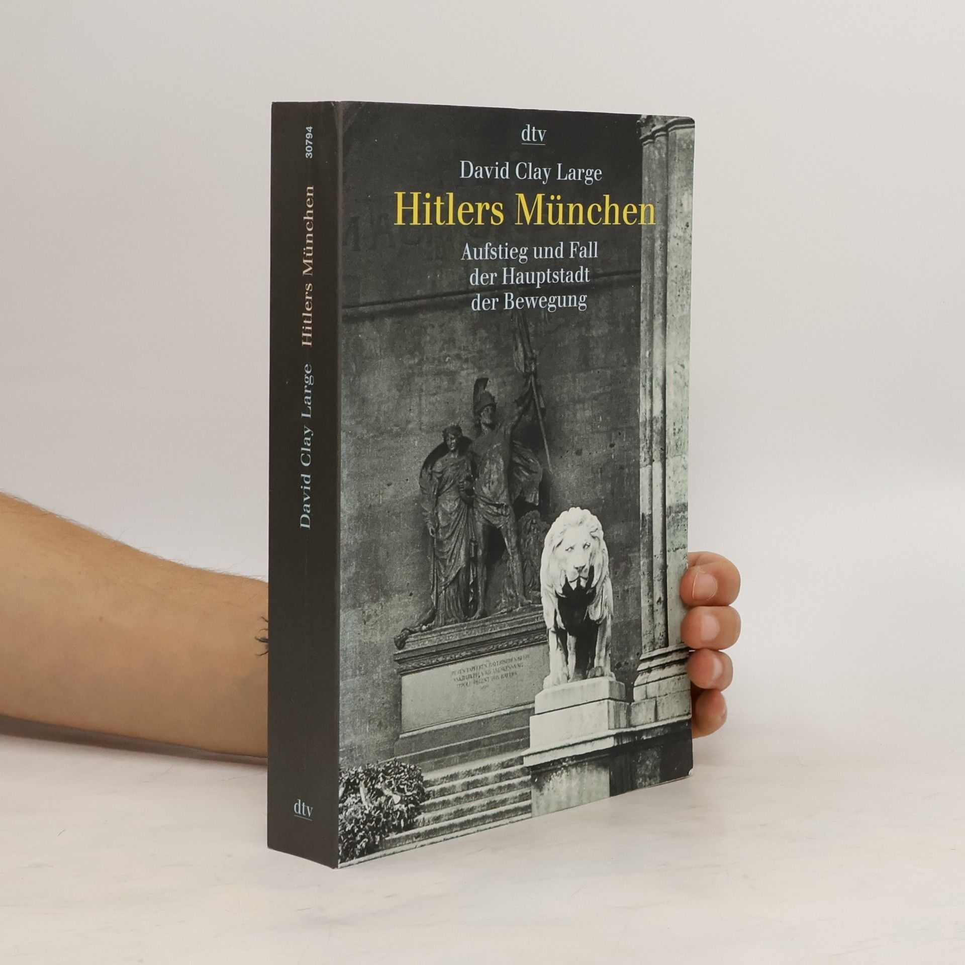 David Clay Large Hitlers München