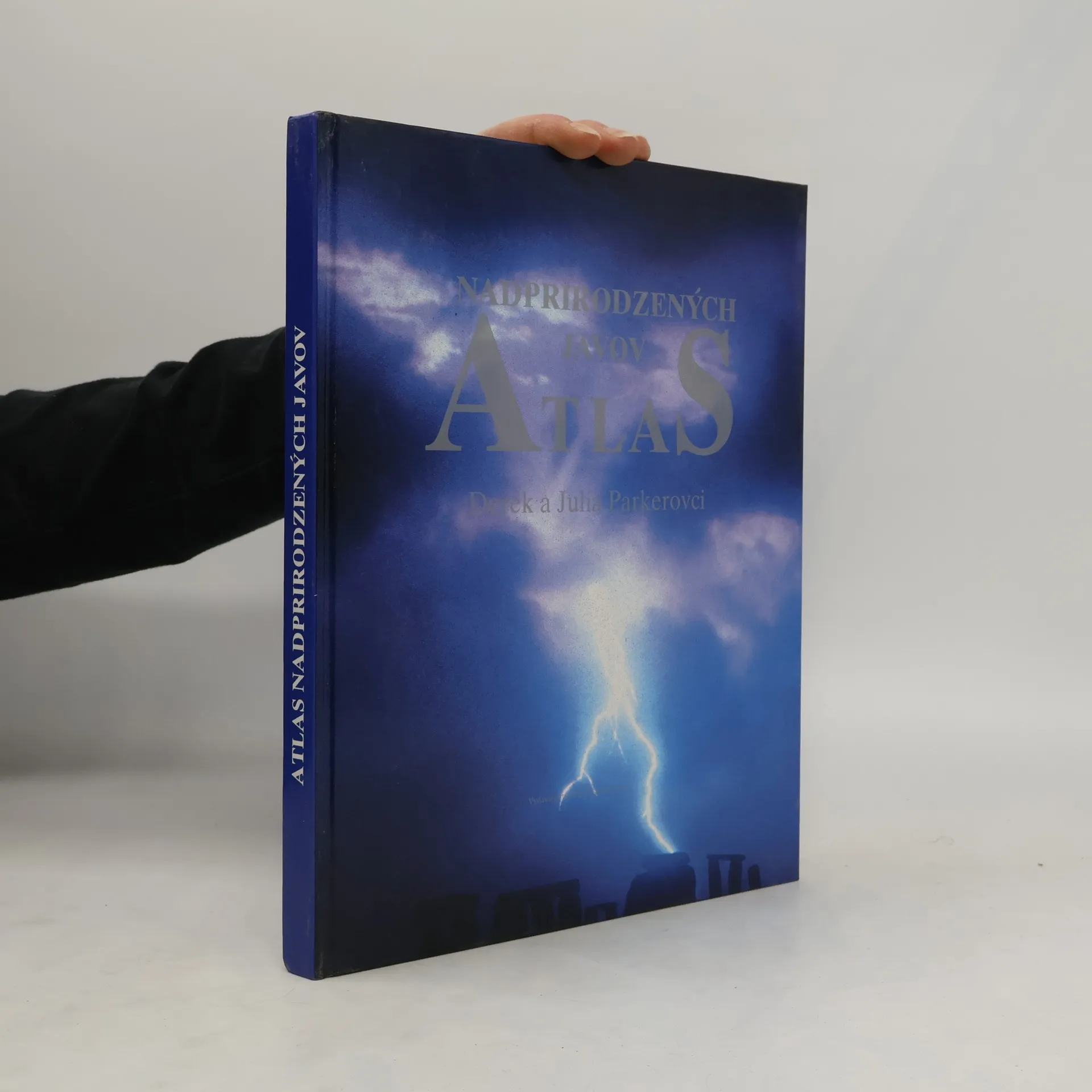 Atlas nadprirodzených javov | Book | Hardcover | Julia Parker | SK