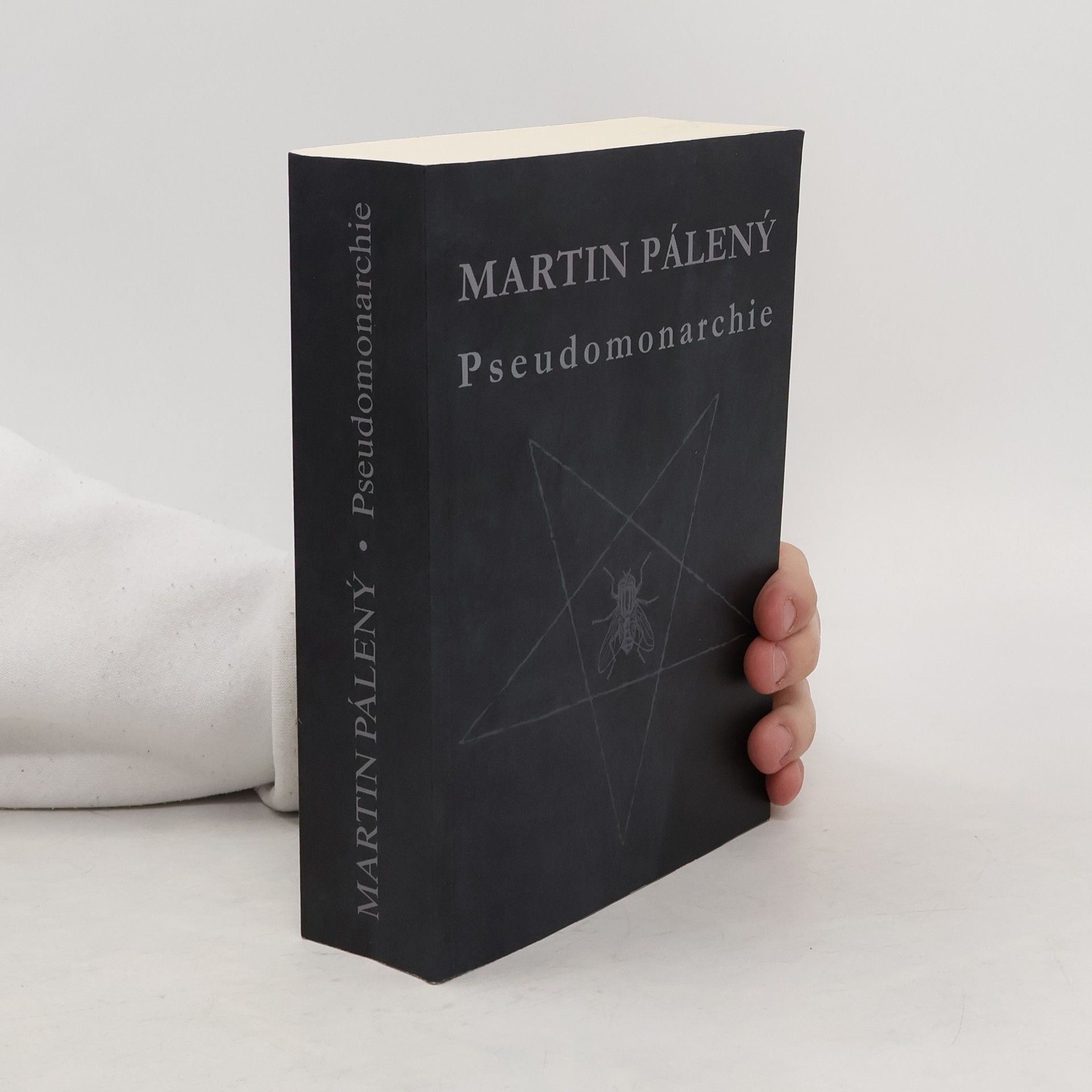 Martin Pálený Pseudomonarchie