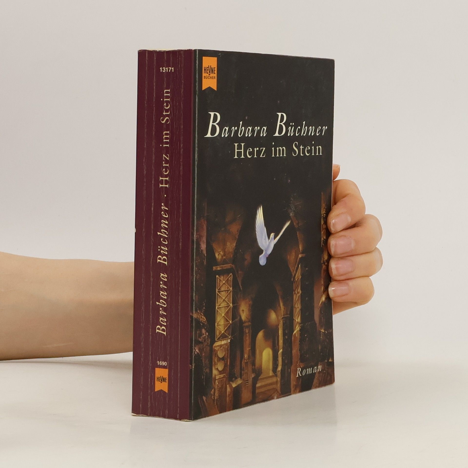 Barbara Büchner Herz im Stein