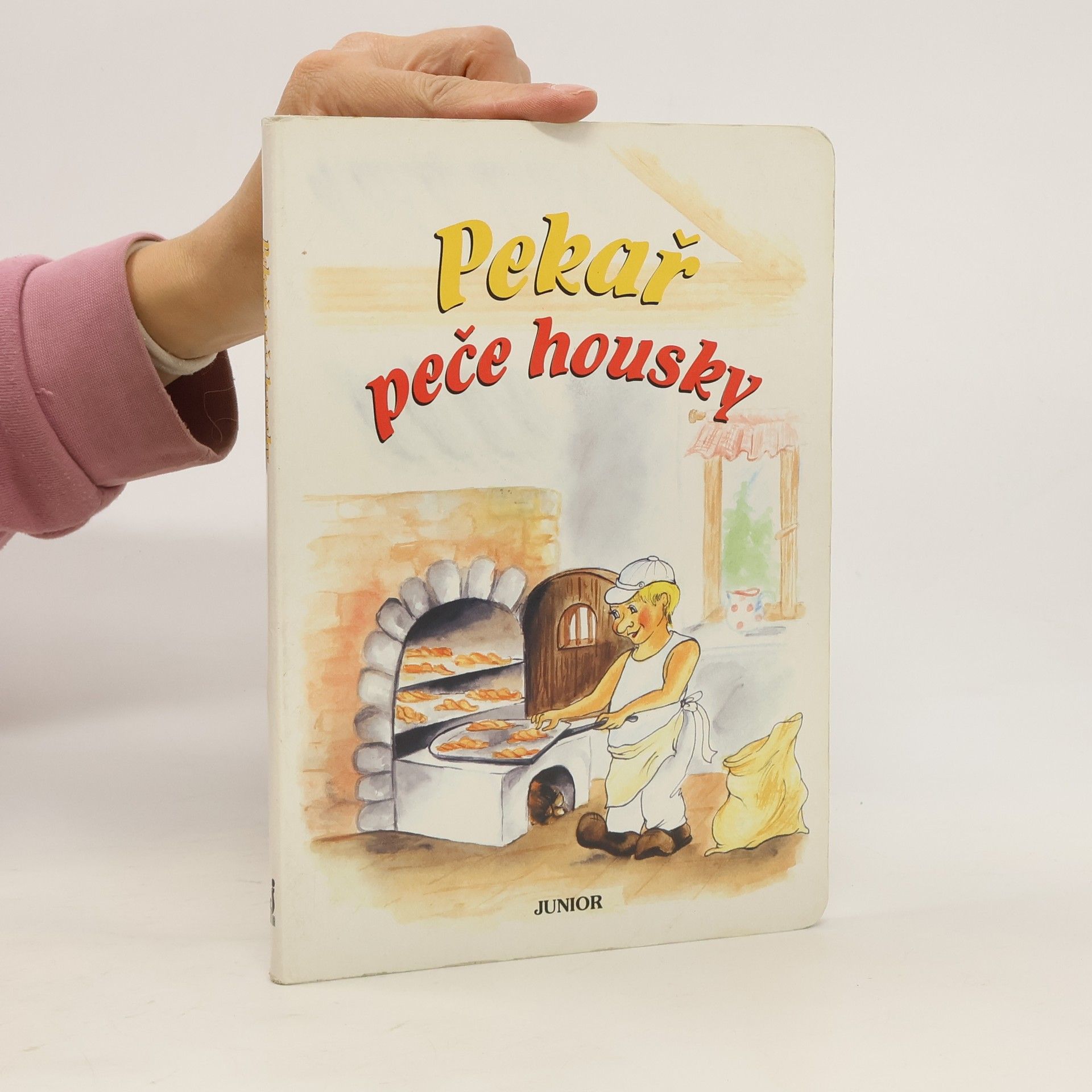 Vladimíra Vopičková Pekař peče housky