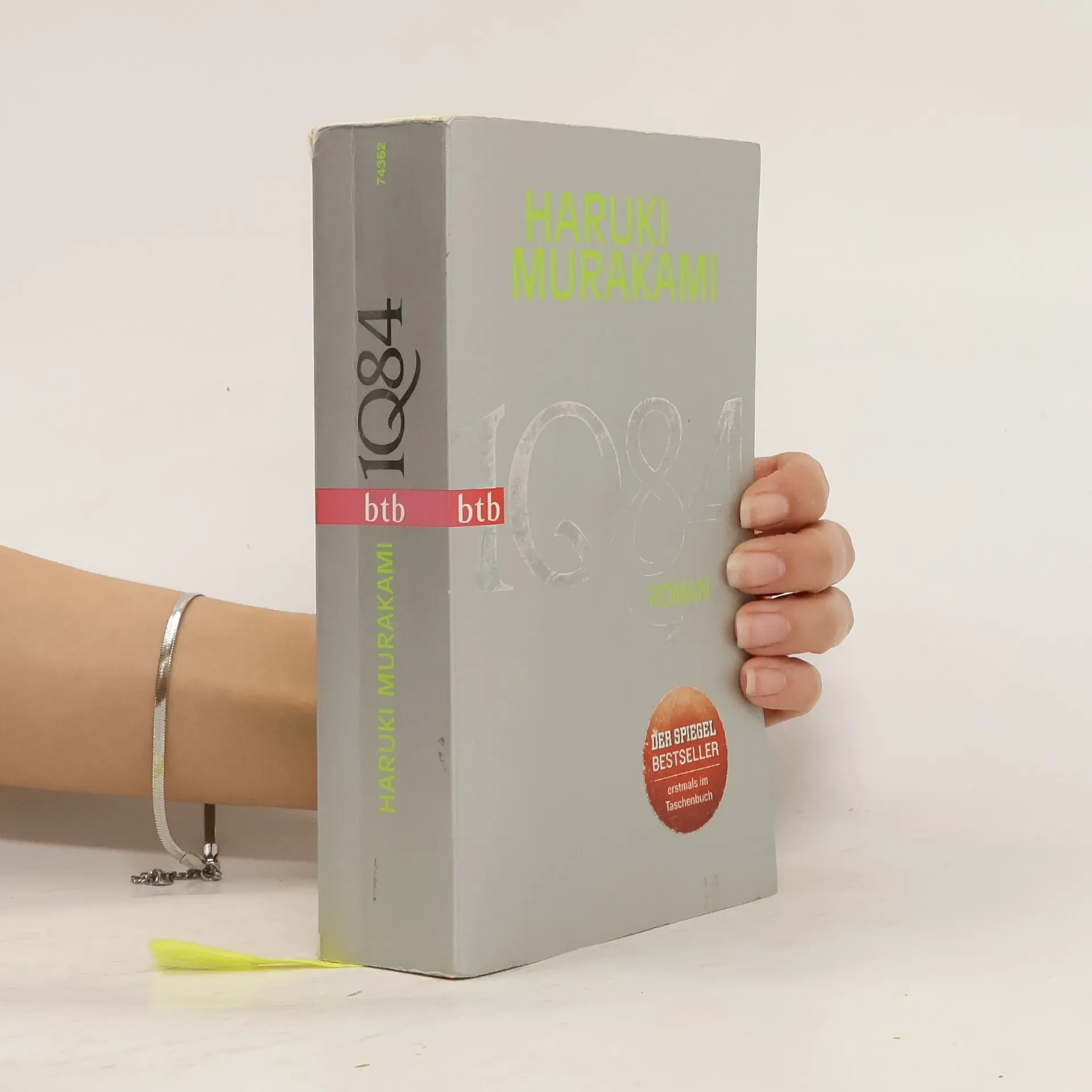 1Q84 1-2 | Book | Paperback | Haruki Murakami | DE