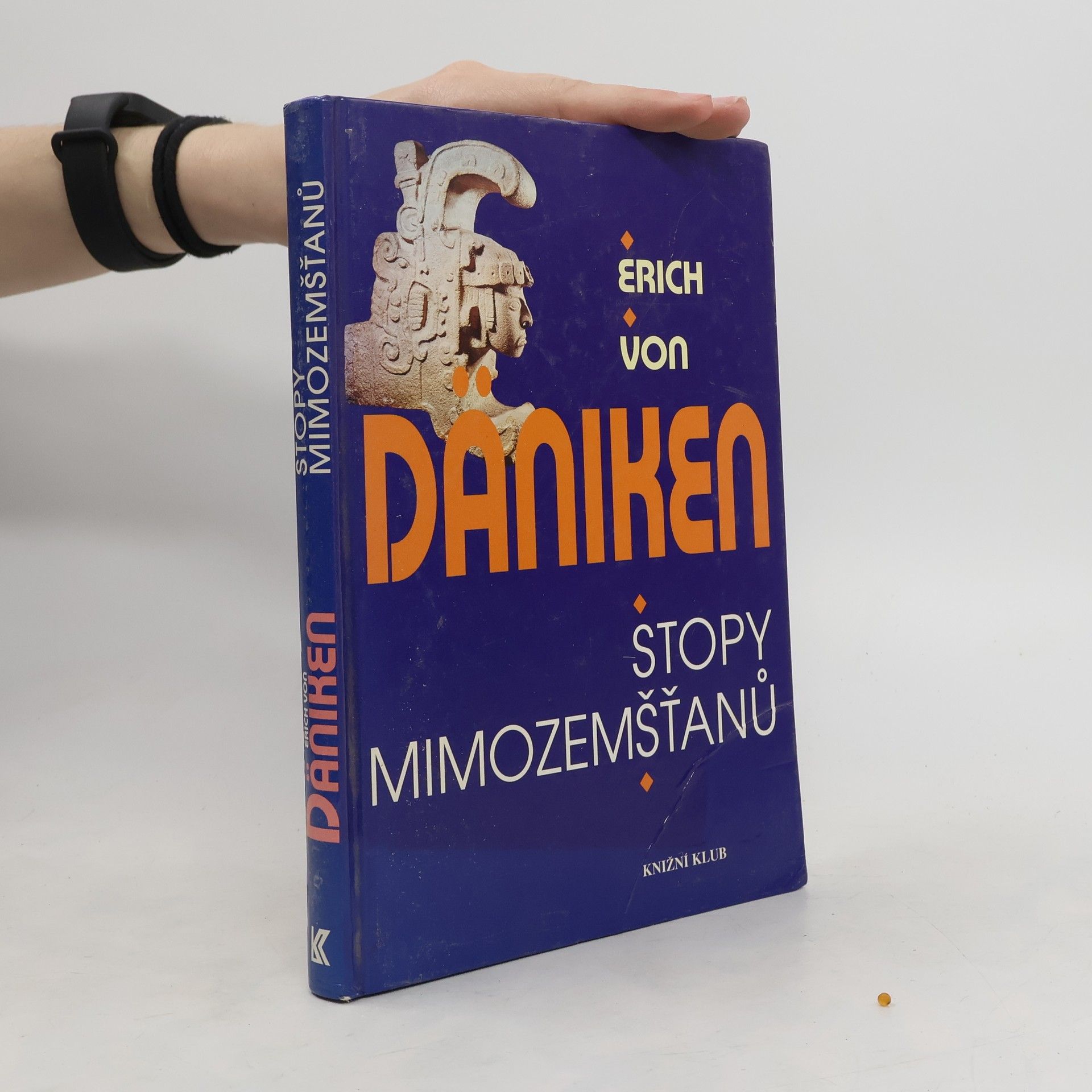 Erich von Däniken Stopy mimozemšťanů