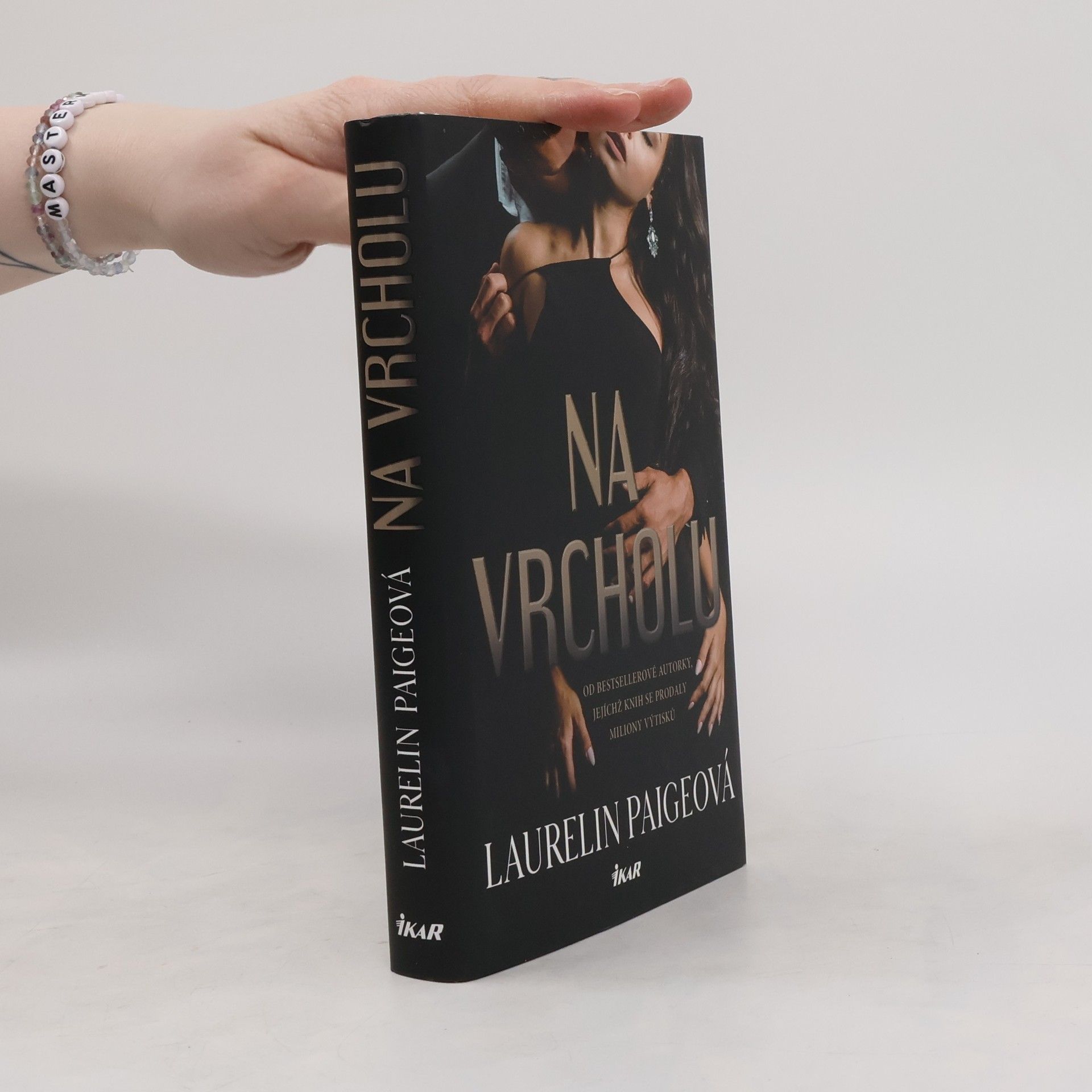 Laurelin Paige Na vrcholu