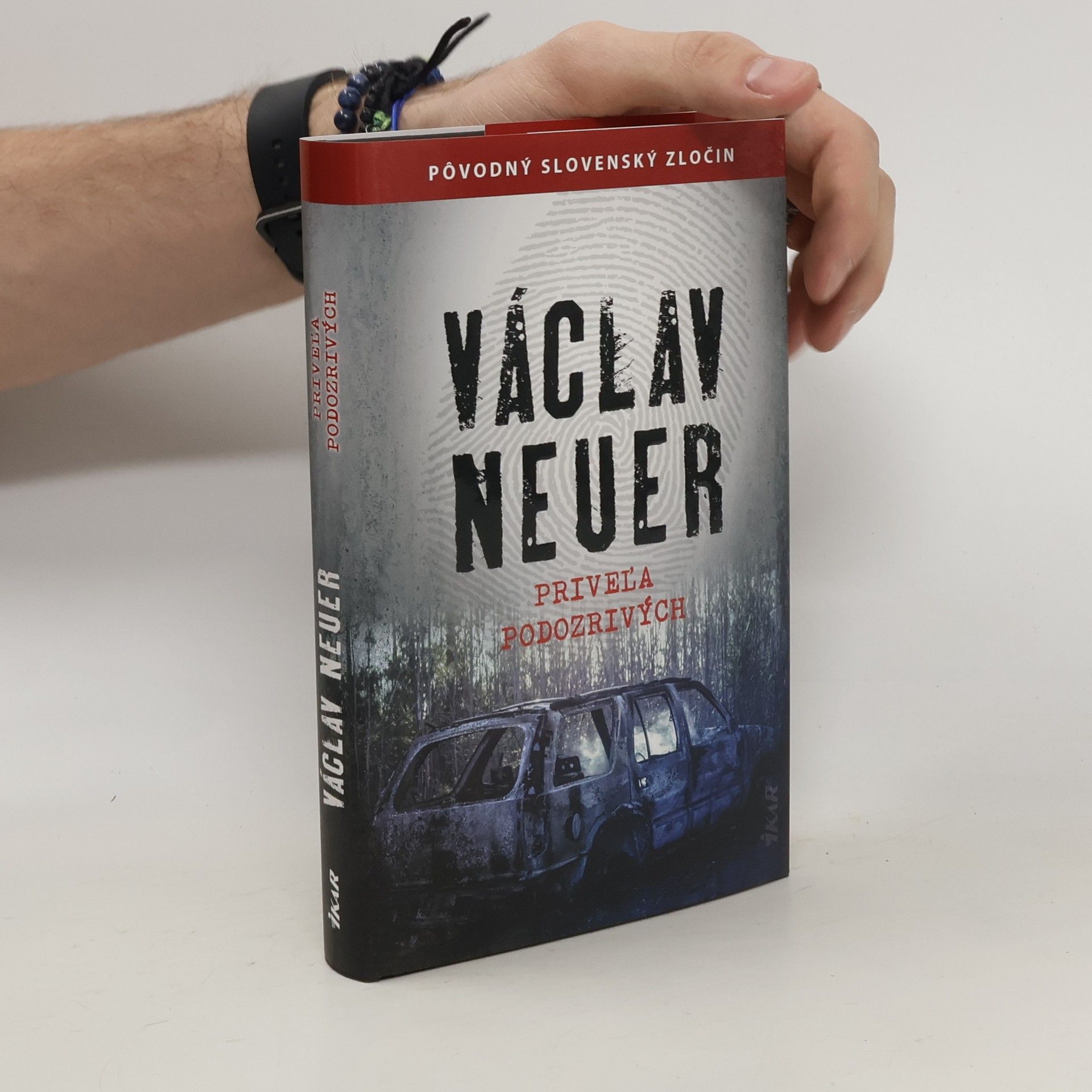 Václav Neuer Priveľa podozrivých