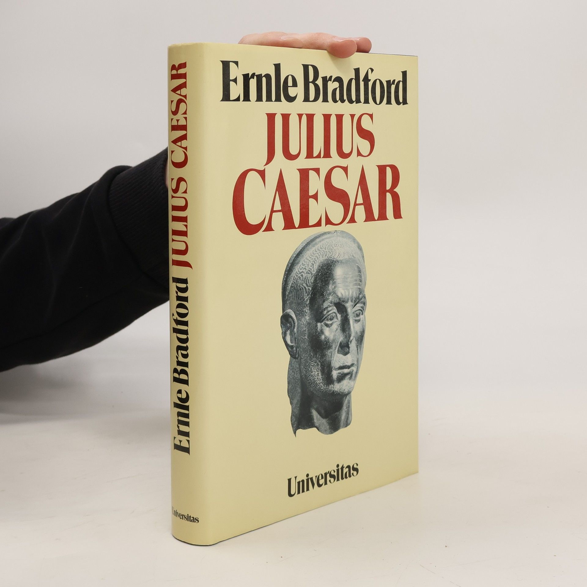Ernle Bradford Julius Caesar