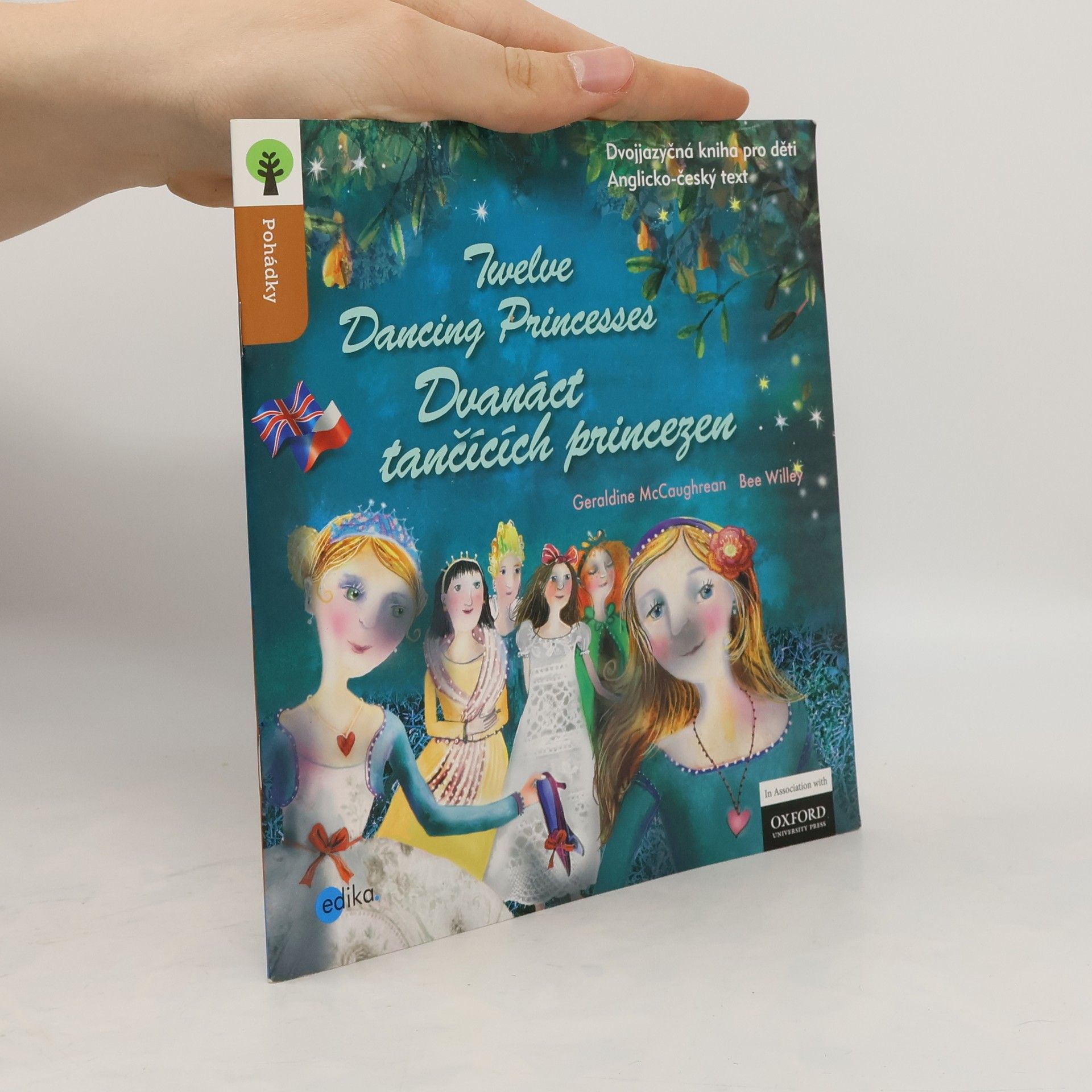 Geraldine McCaughrean Dvanáct tančících princezen