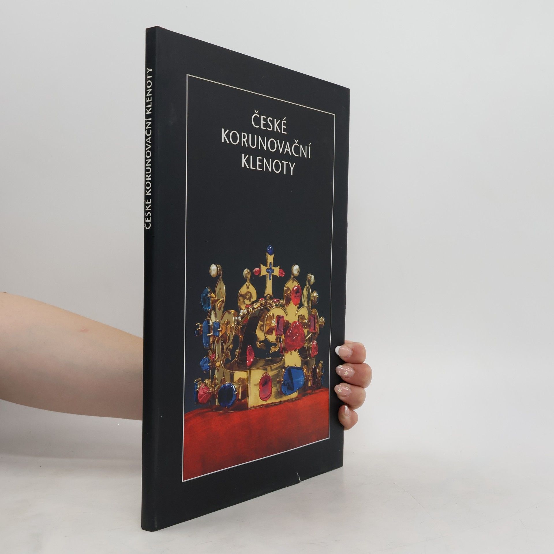 Milena Bravermanová České korunovační klenoty