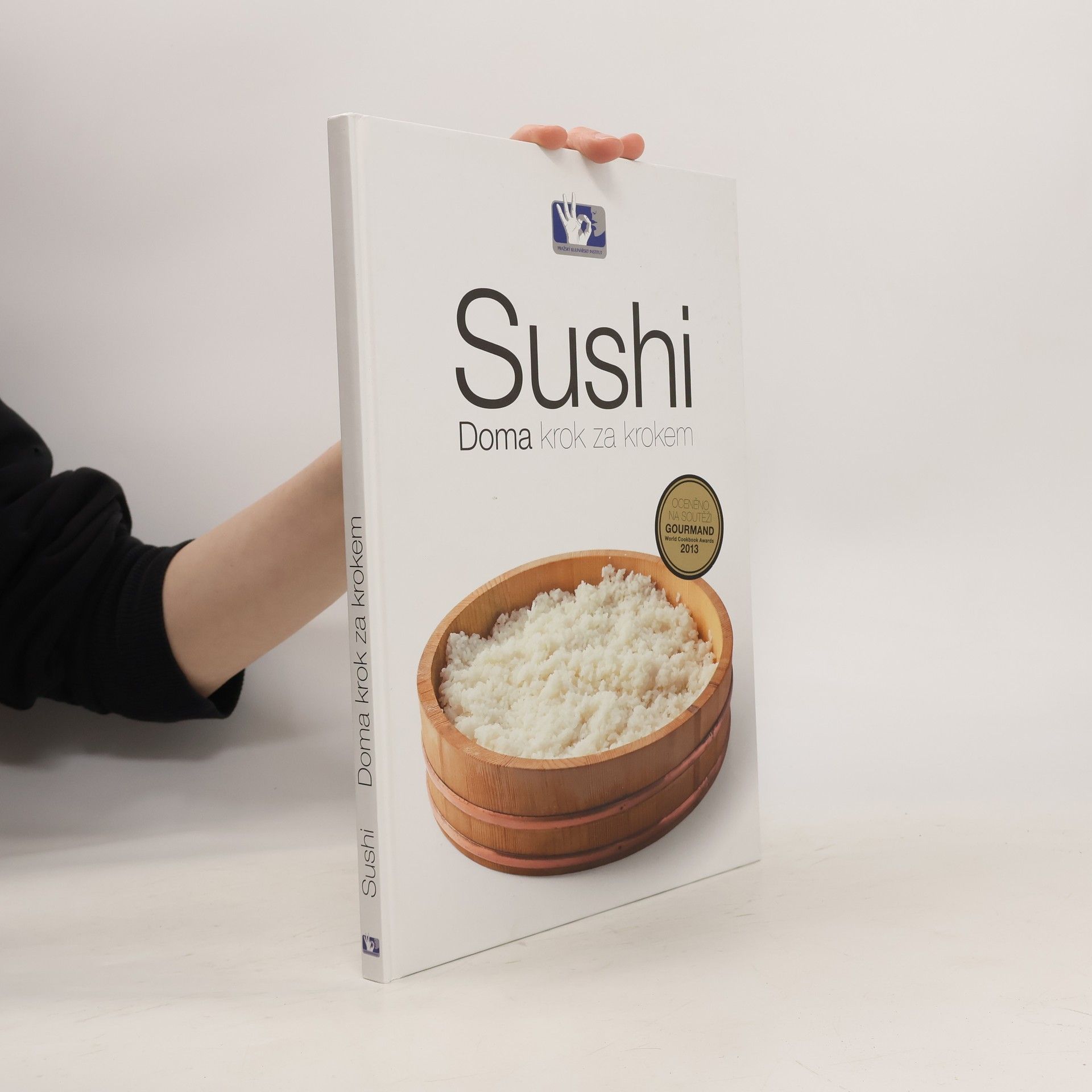 Various authors Sushi : doma krok za krokem