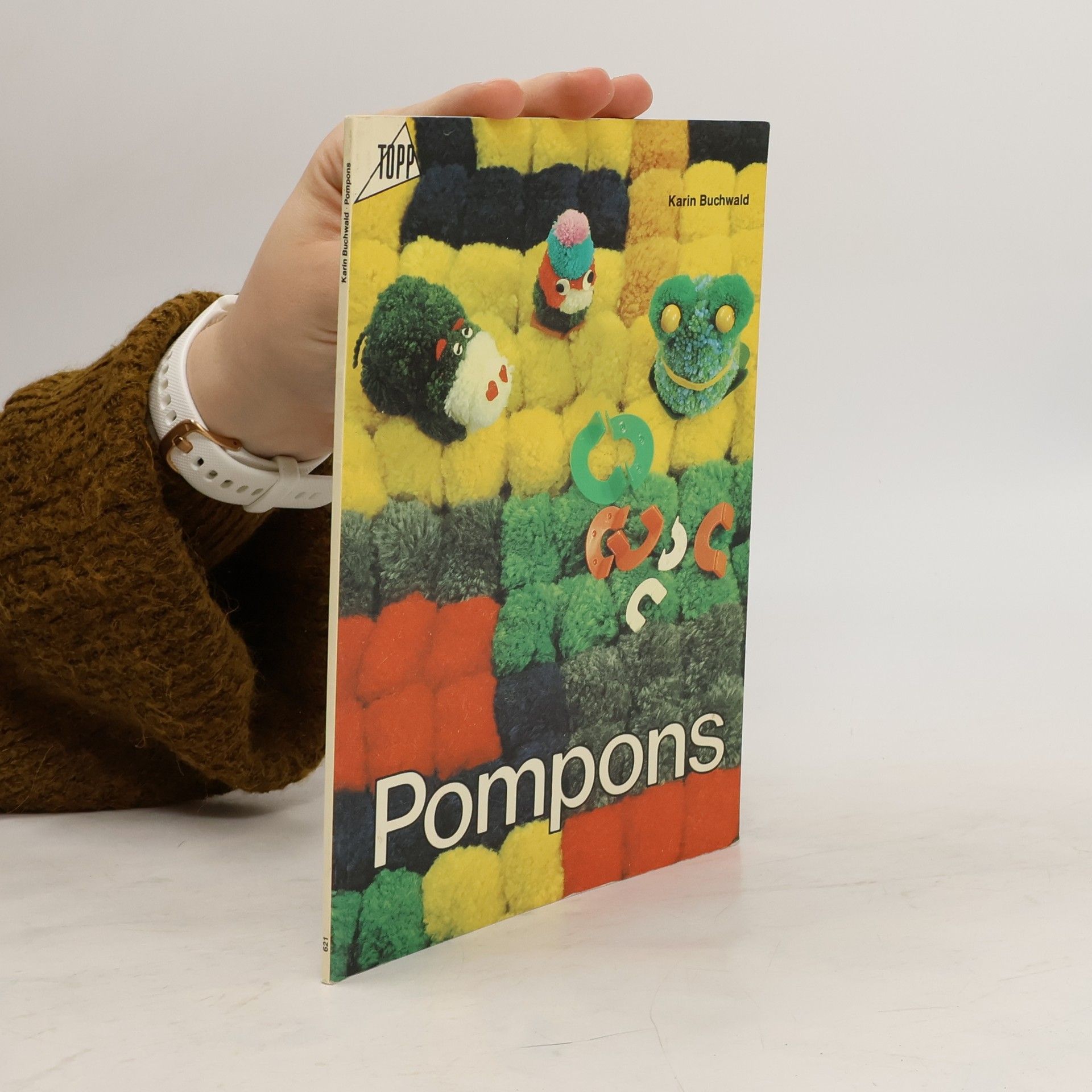 Karin Buchwald Dekorative Arbeiten mit Pompons