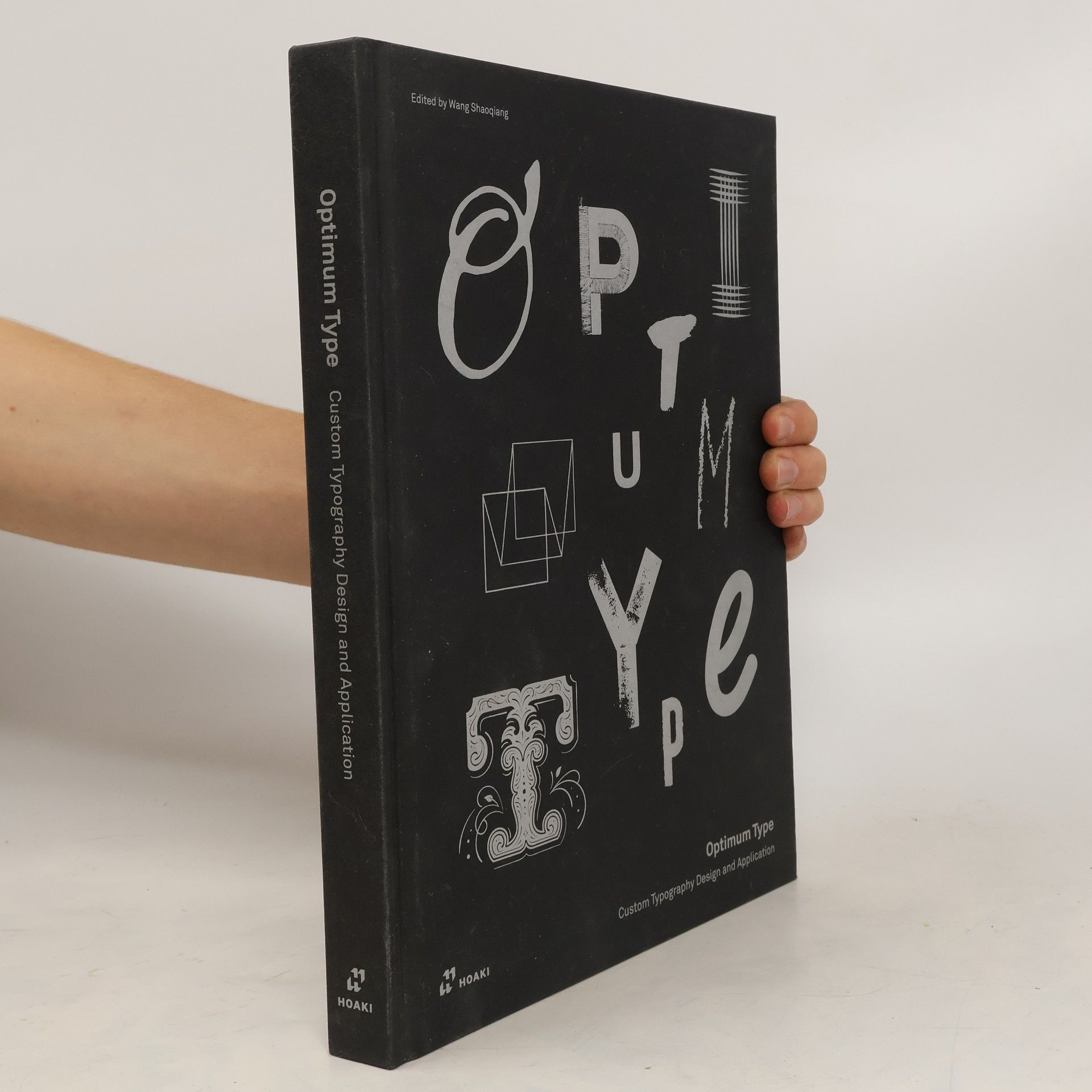 Hoaki Optimum Type: Custom Typography Design and Application