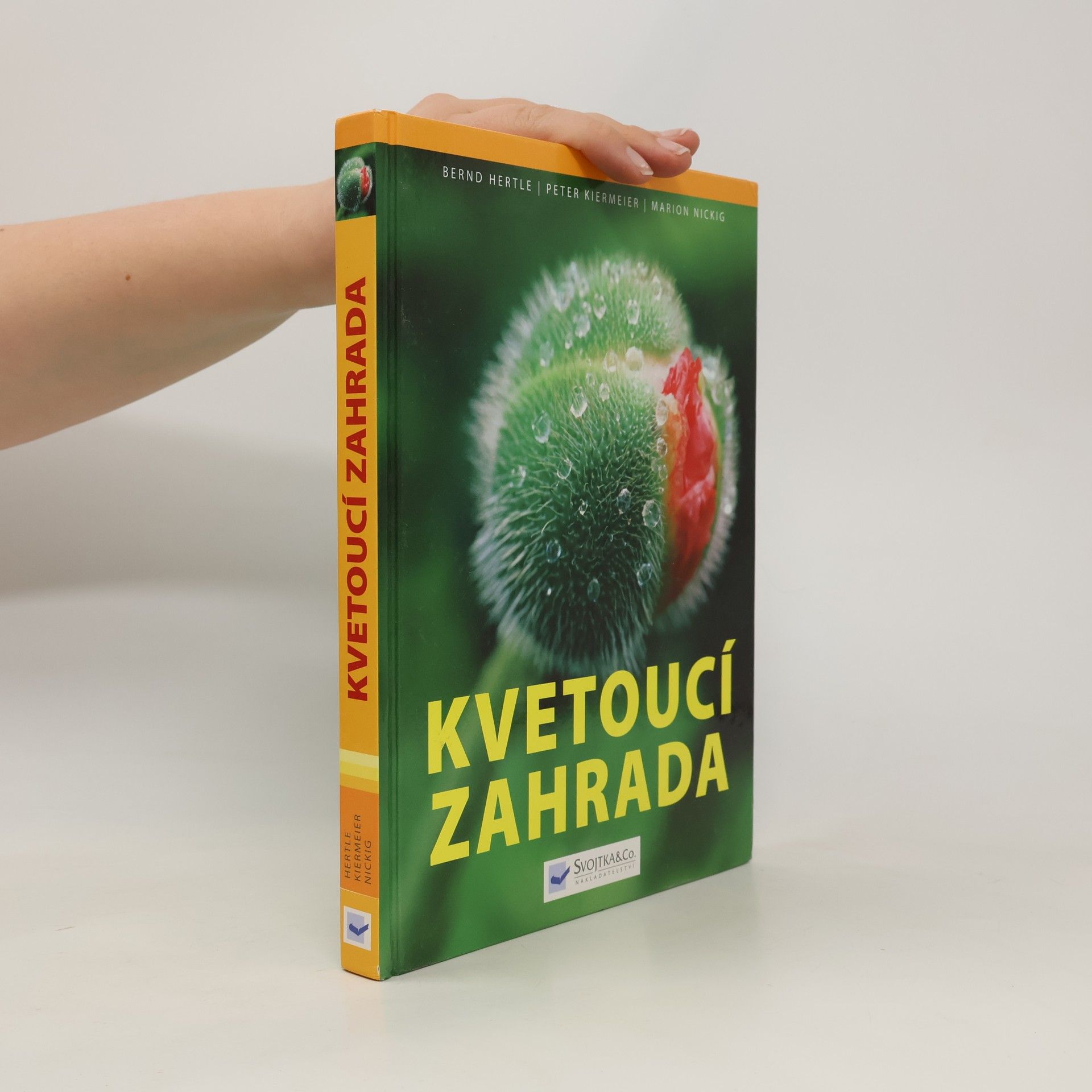 Bernd Hertle Kvetoucí zahrada