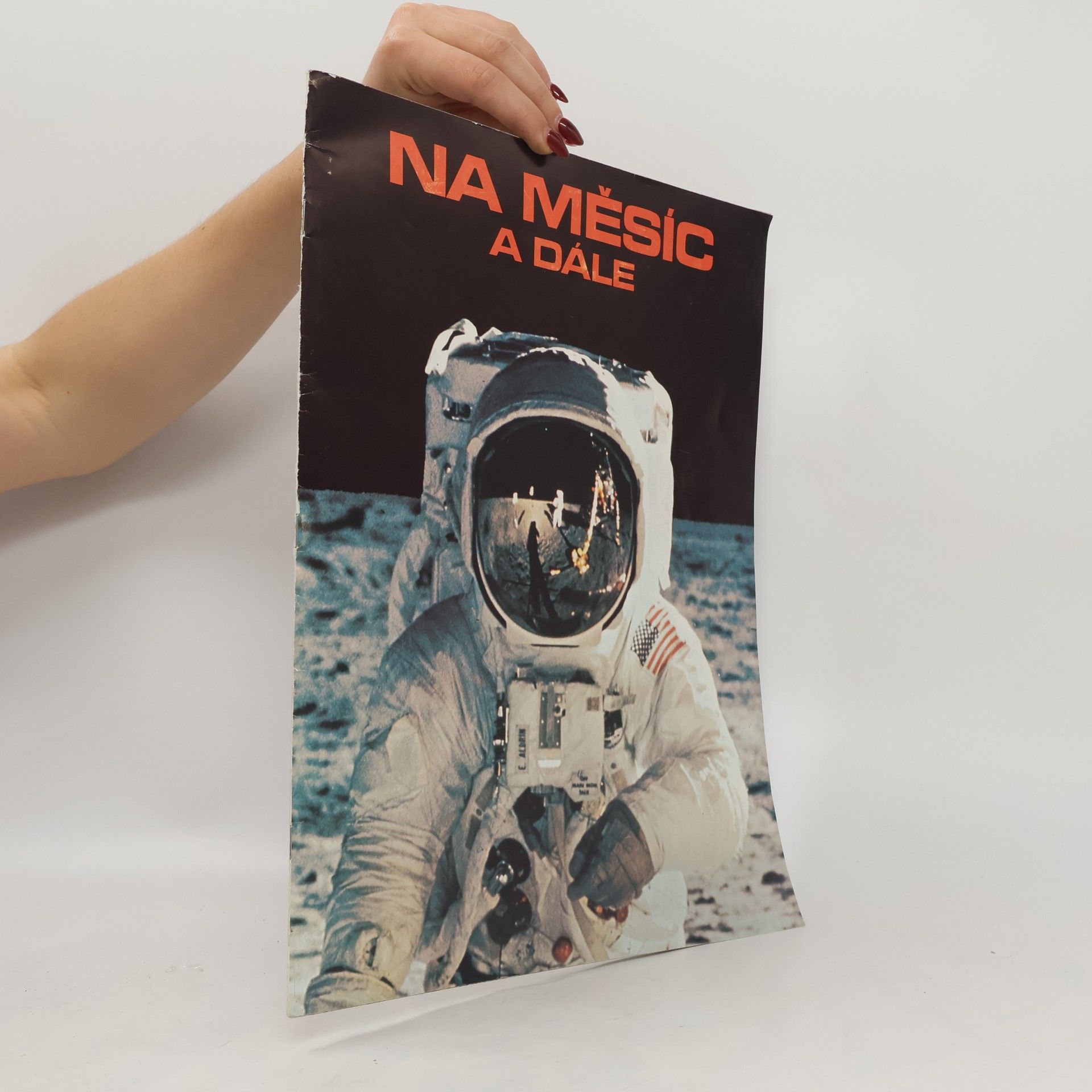 Collectif d'auteurs Na měsíc a dále