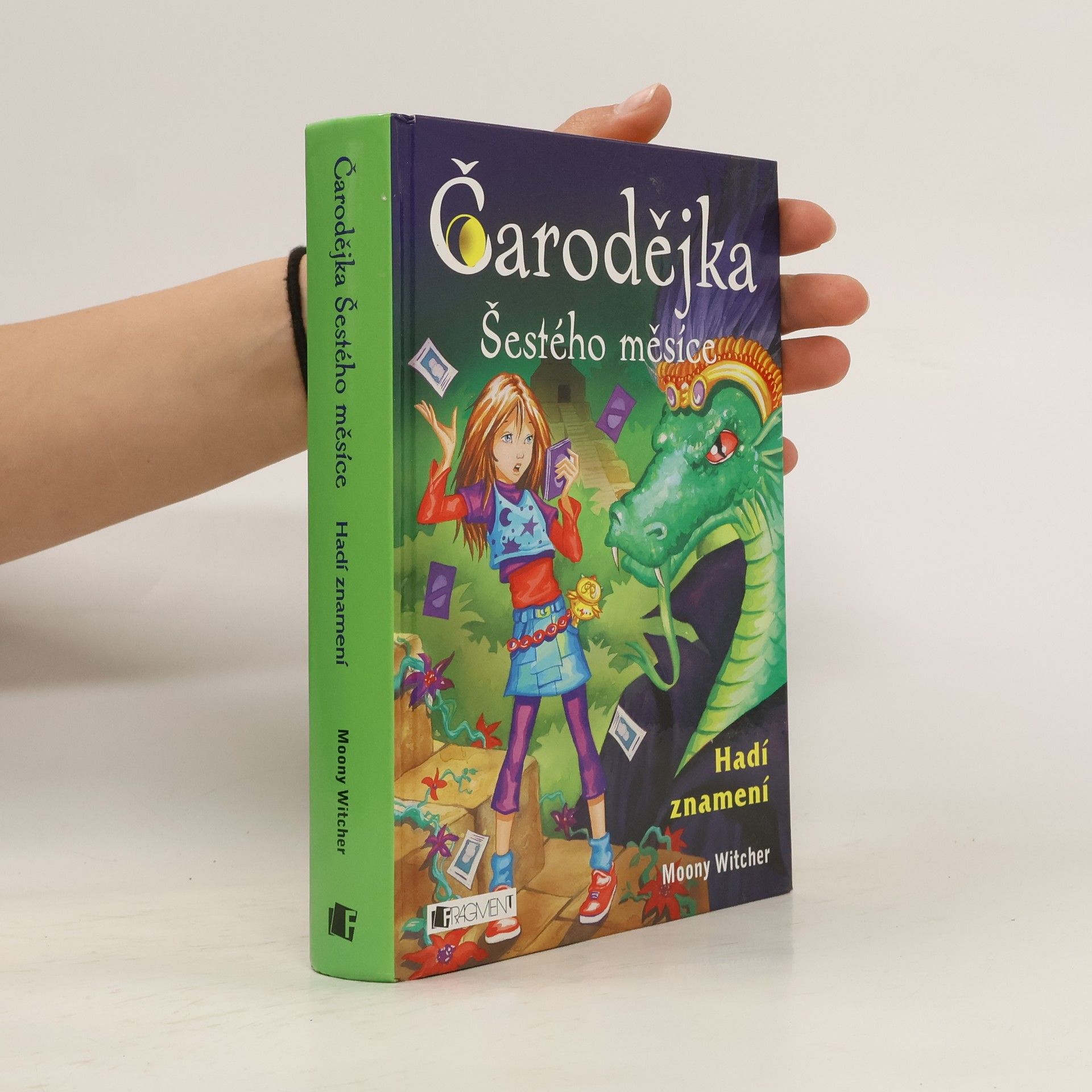 Moony Witcher Čarodějka Šestého měsíce. Hadí znamení