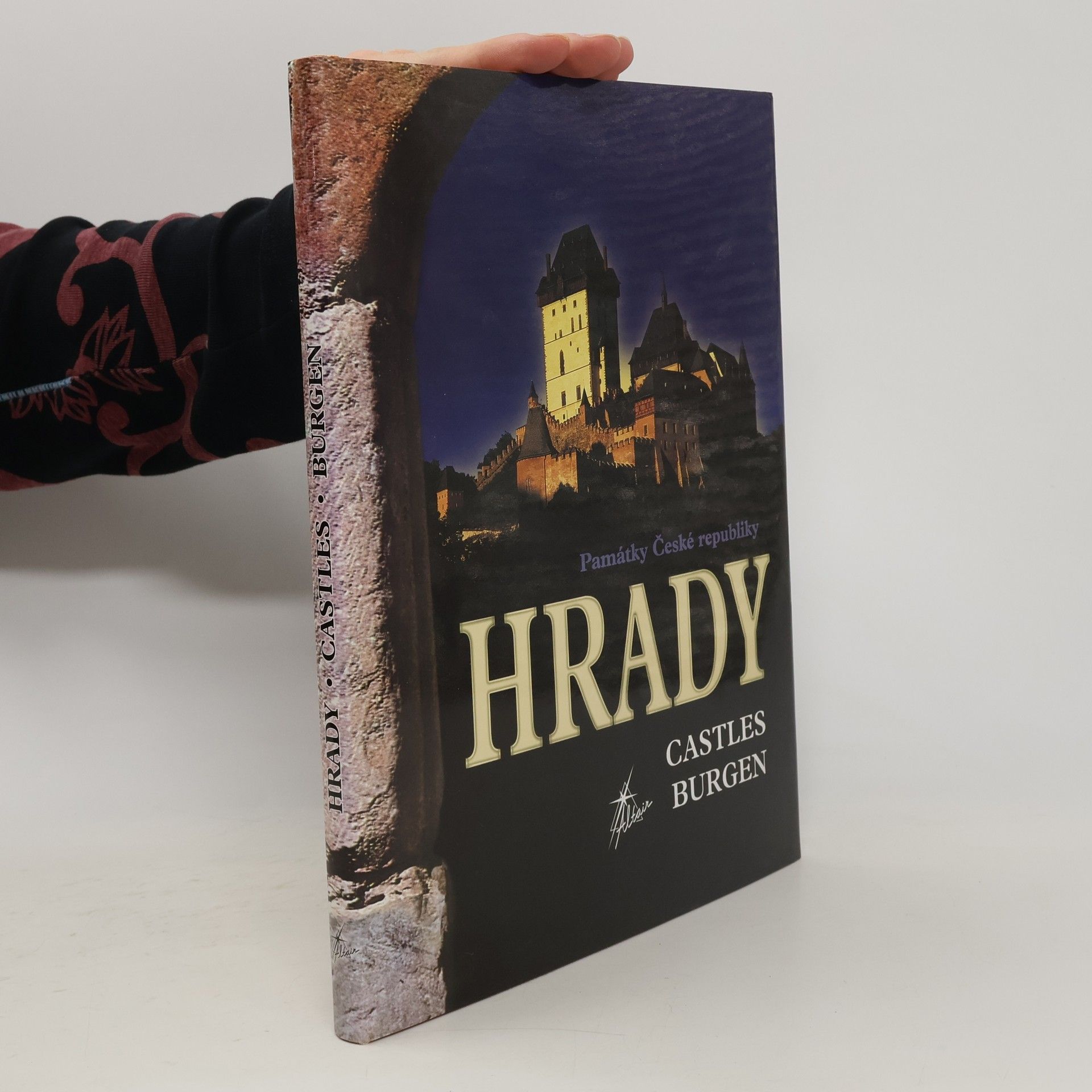 Jaroslav Řezníček Hrady. Památky České republiky