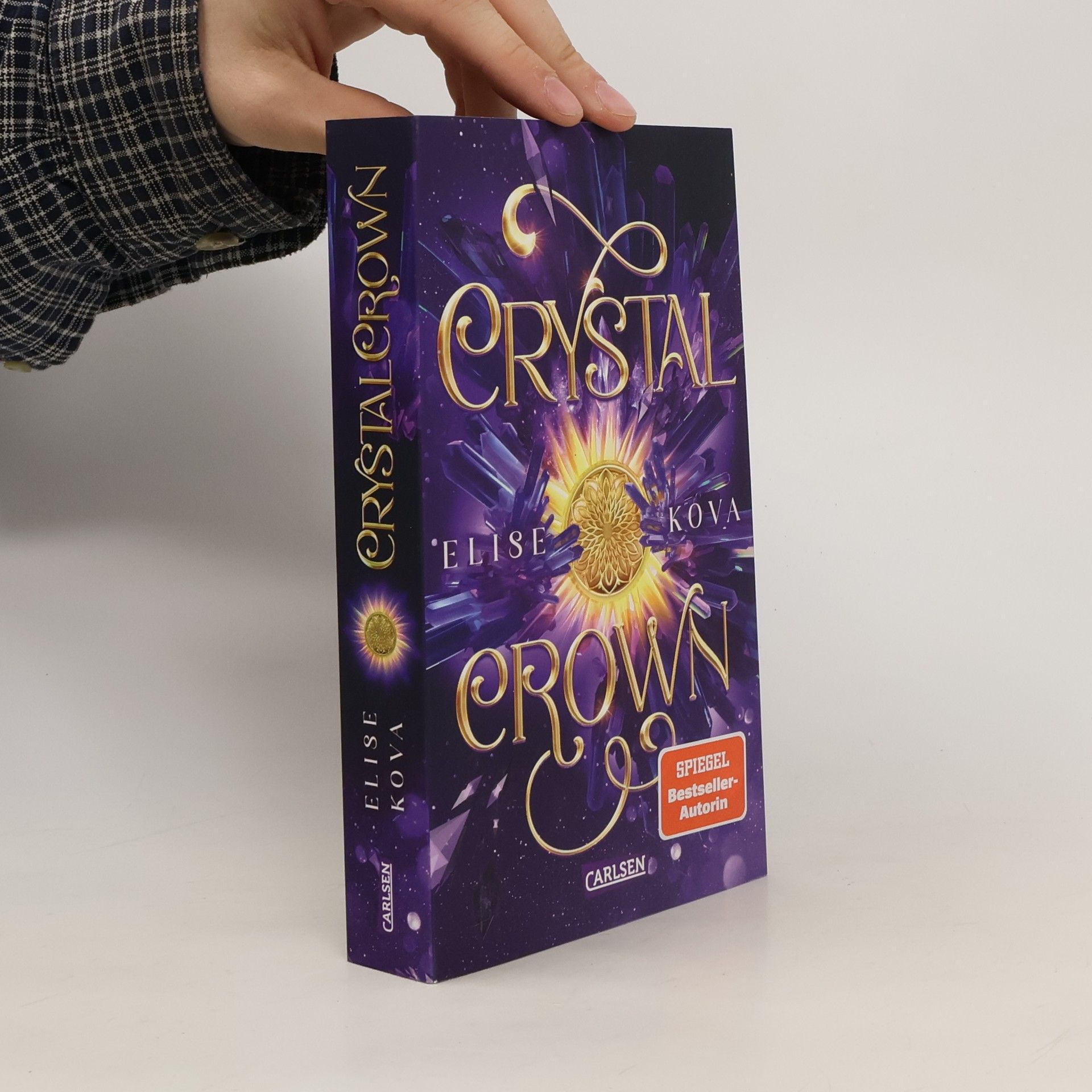 Elise Kova Crystal Crown / Die Chroniken von Solaris Bd.5