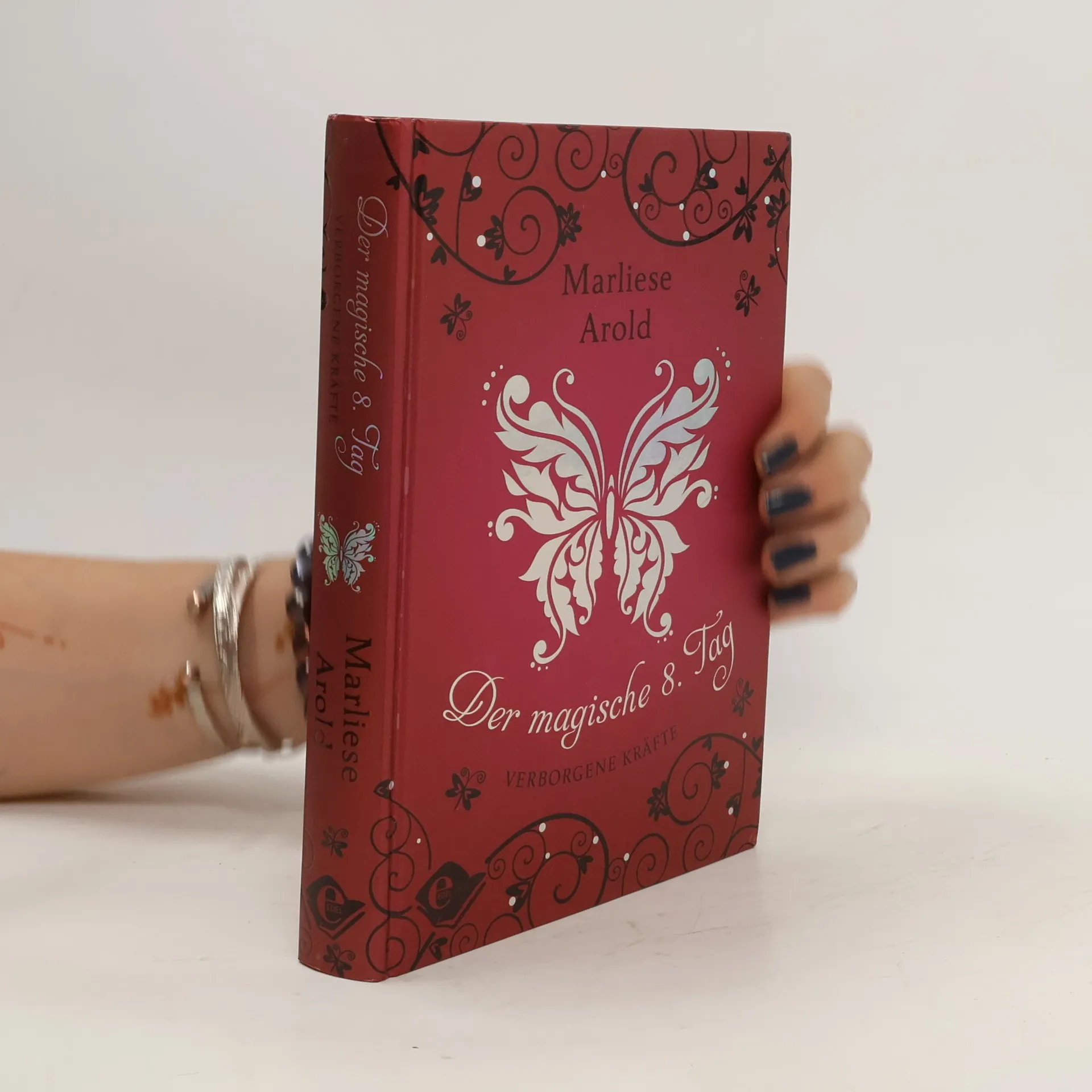 Der magische achte Tag | Book | MArliese Aroldová  | DE
