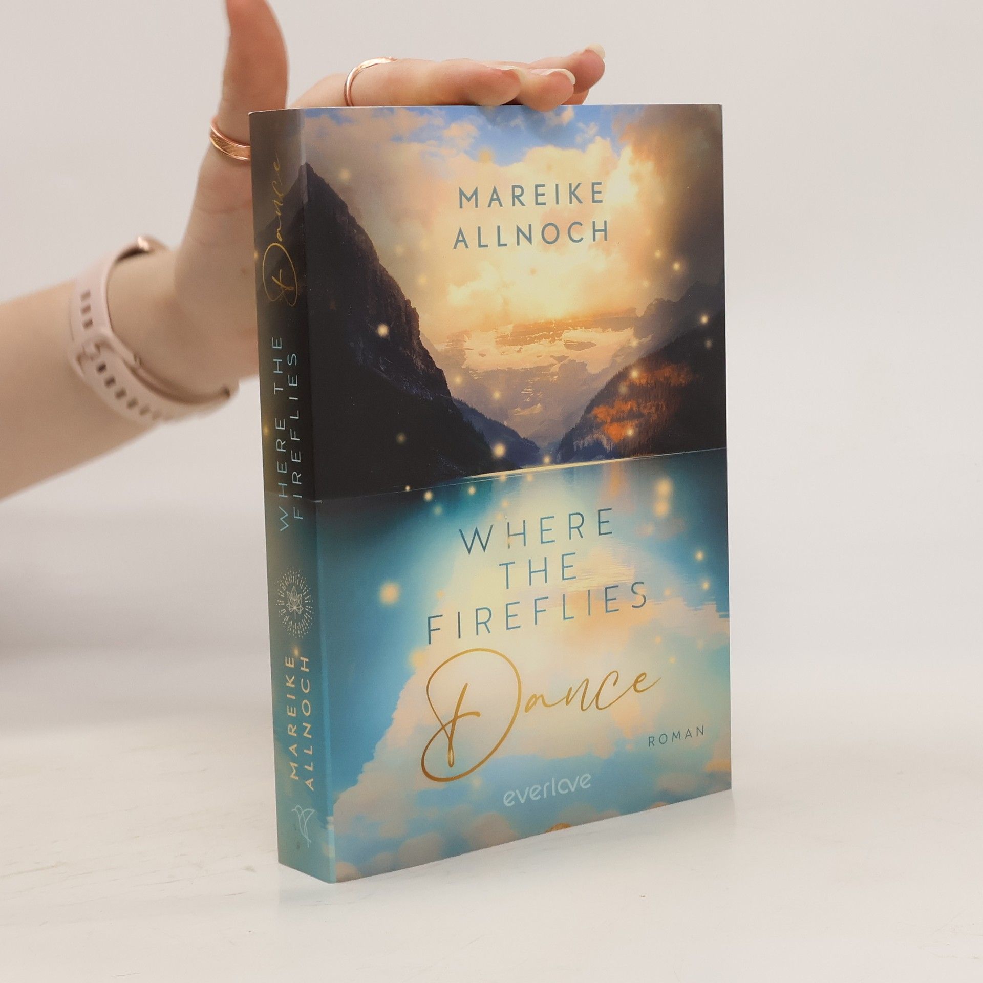 Mareike Allnoch Where the Fireflies Dance