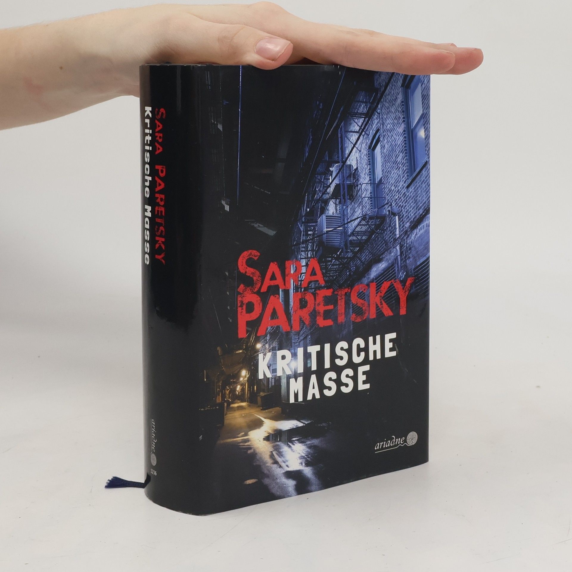 Sara Paretzky Kritische Masse
