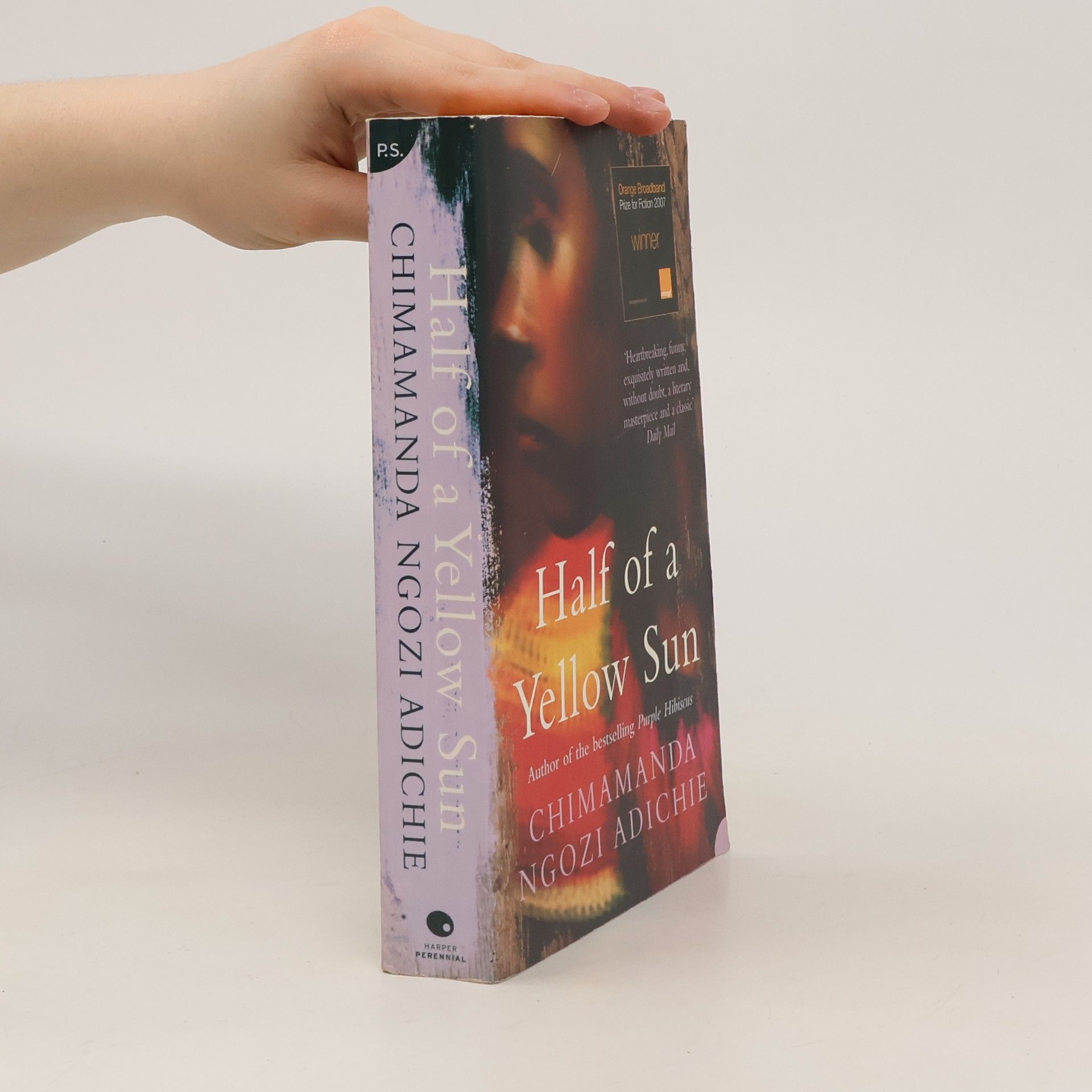 Chimamanda Ngozi Adichie Half of a Yellow Sun