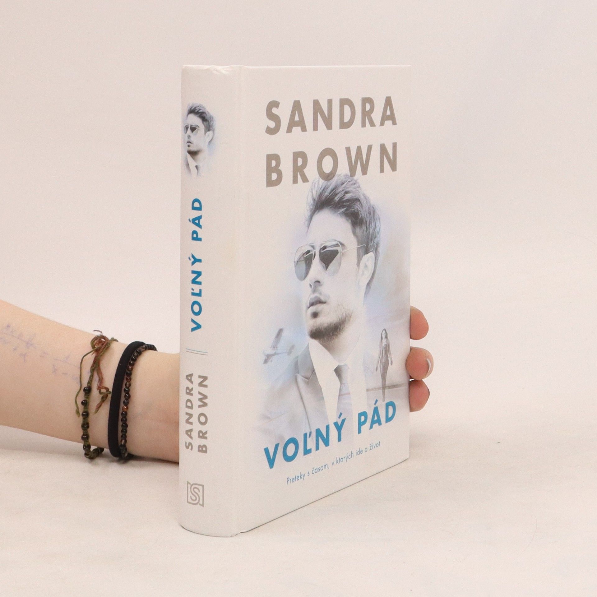 Sandra Brown Voľný pád
