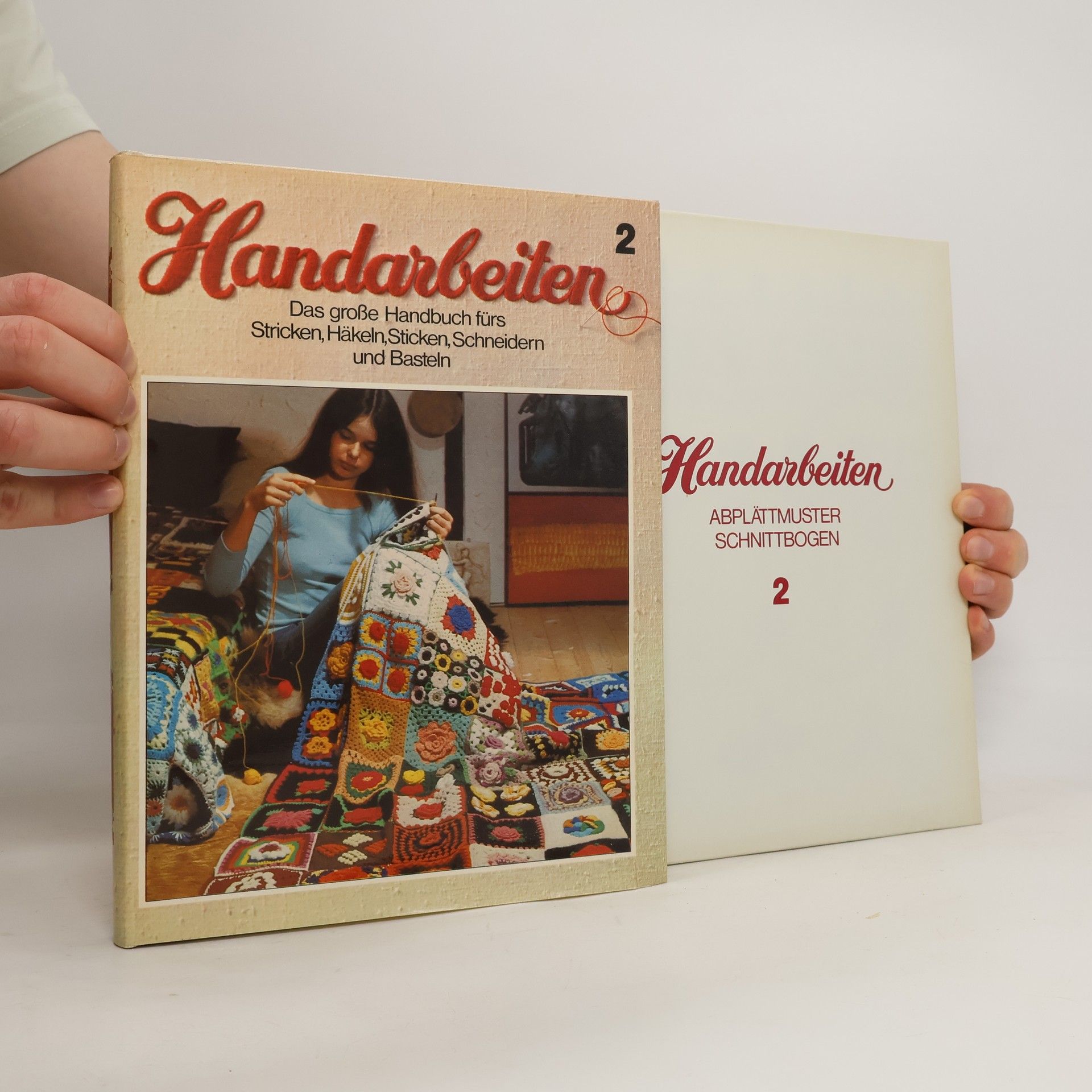 kolektiv Handarbeiten 2. Das große Handbuch fürs Stricken, Häkeln, Sticken, Schneidern und Basteln