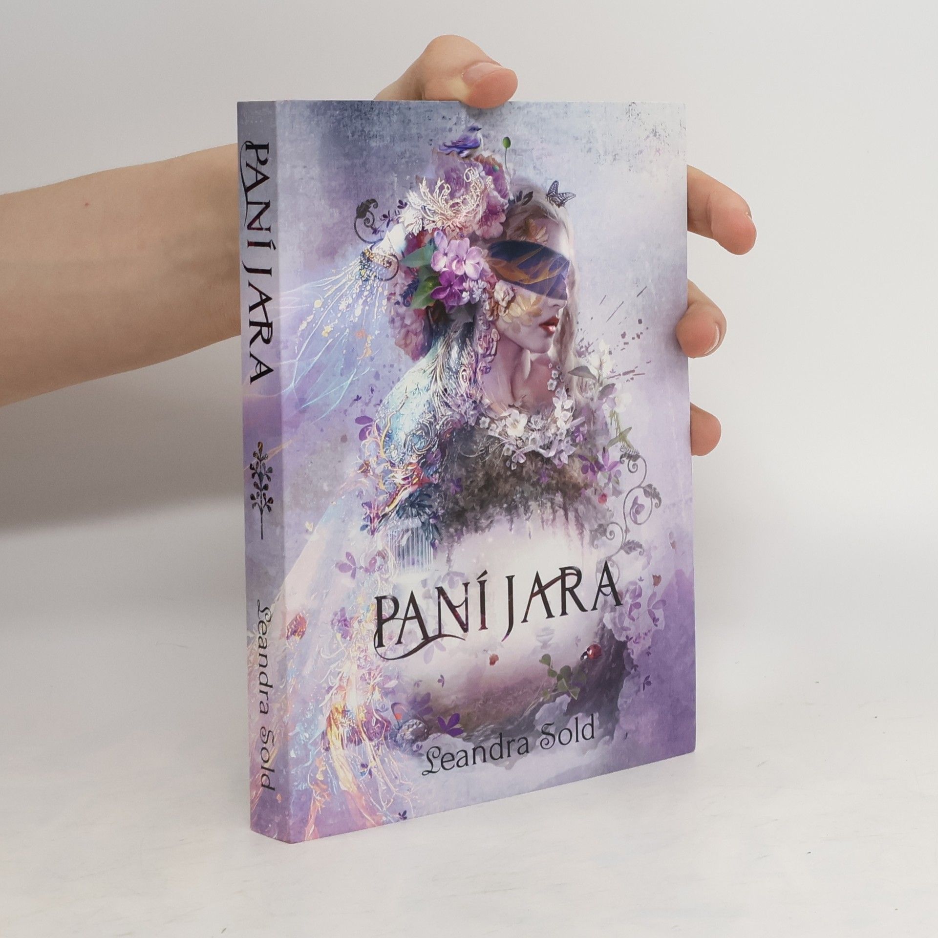 Leandra Sold Paní jara
