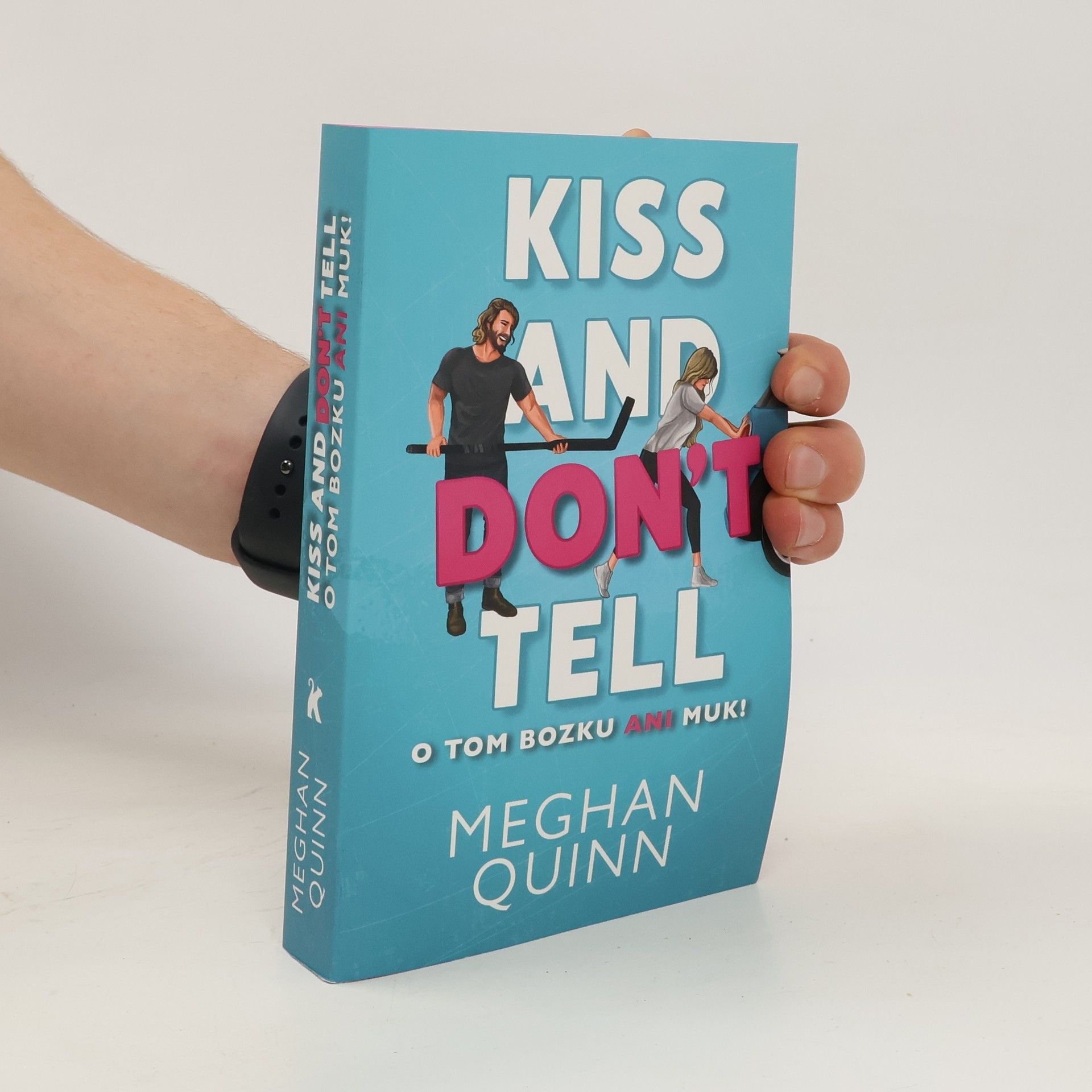 Meghan Quinn O tom bozku ani muk