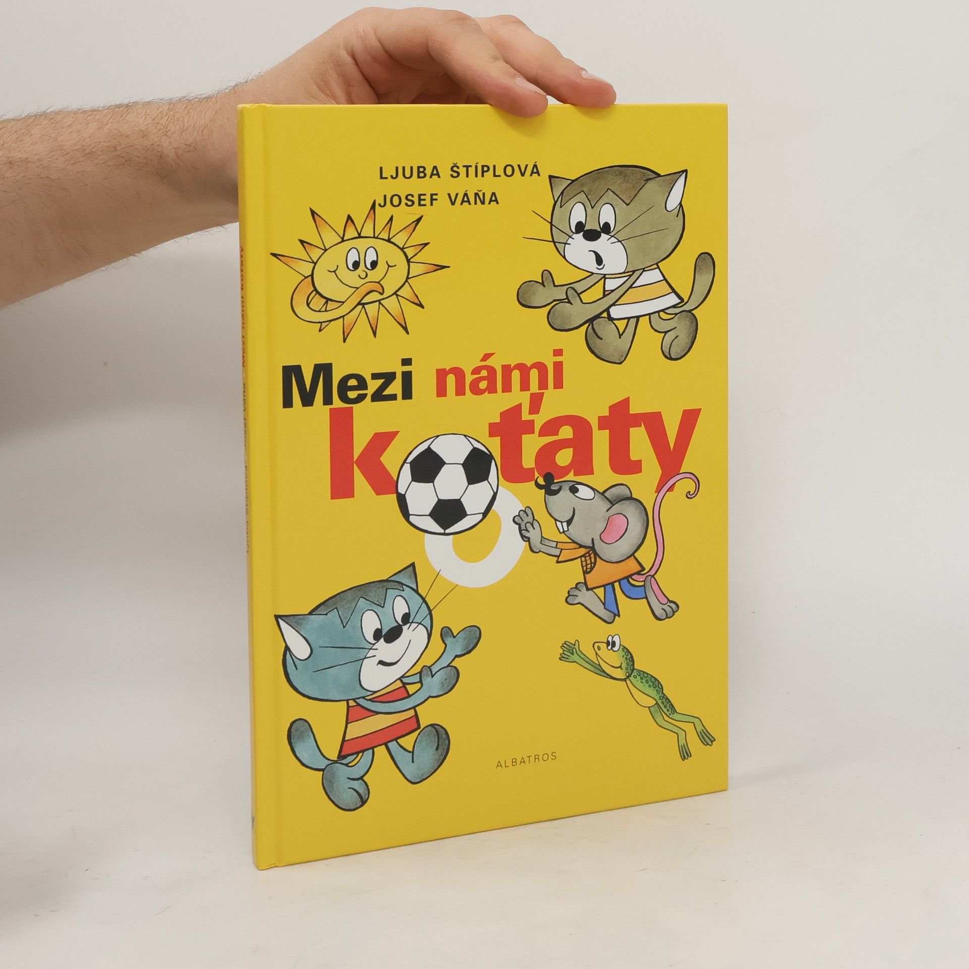 Ljuba Štíplová Mezi námi koťaty