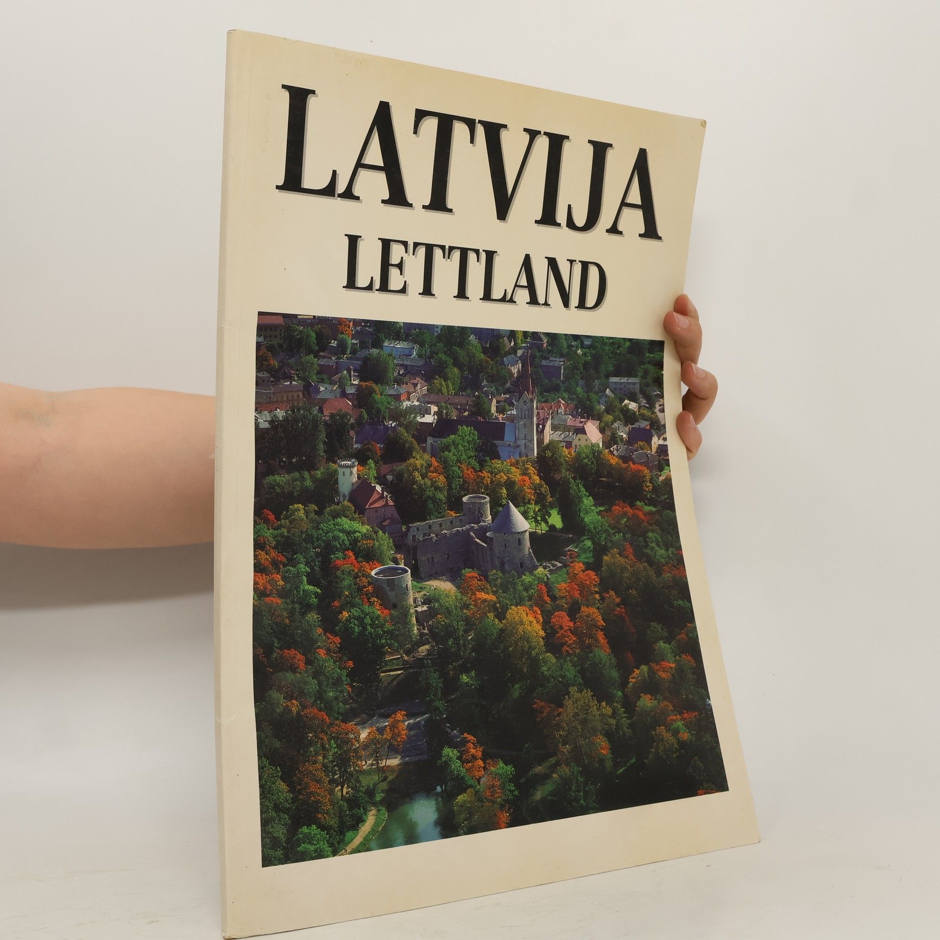 Collectif d'auteurs Latvija Lettland