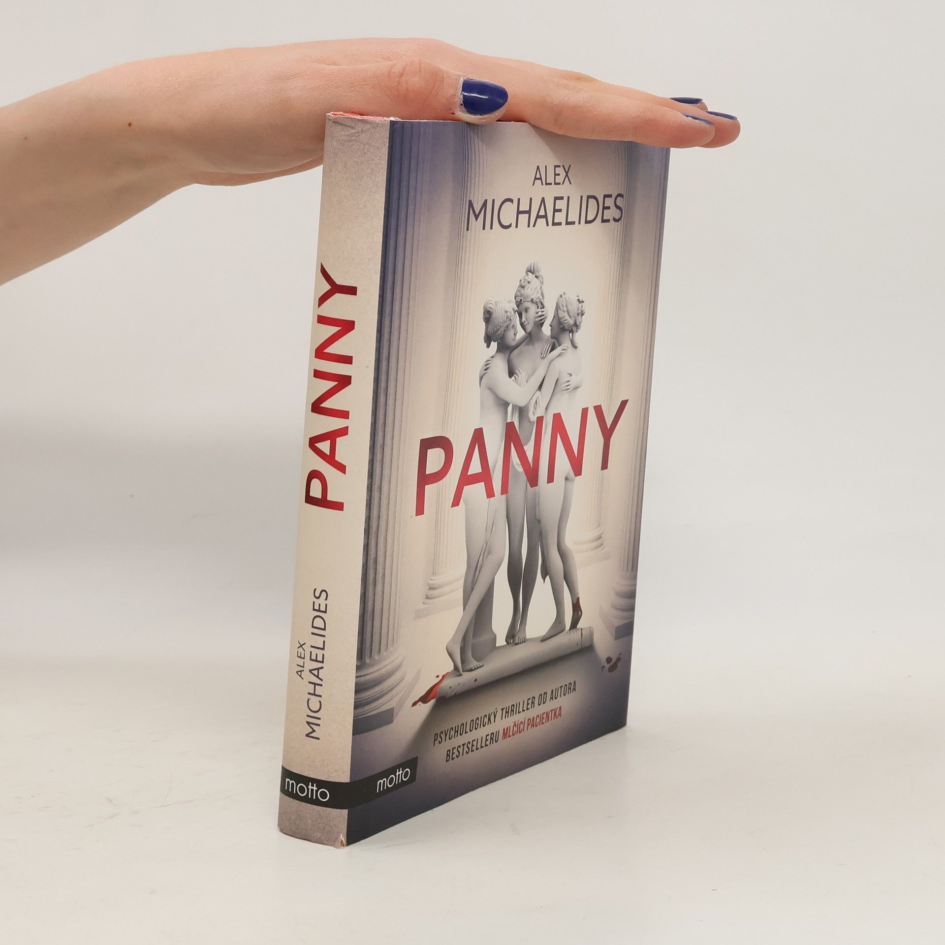 Alex Michaelides Panny