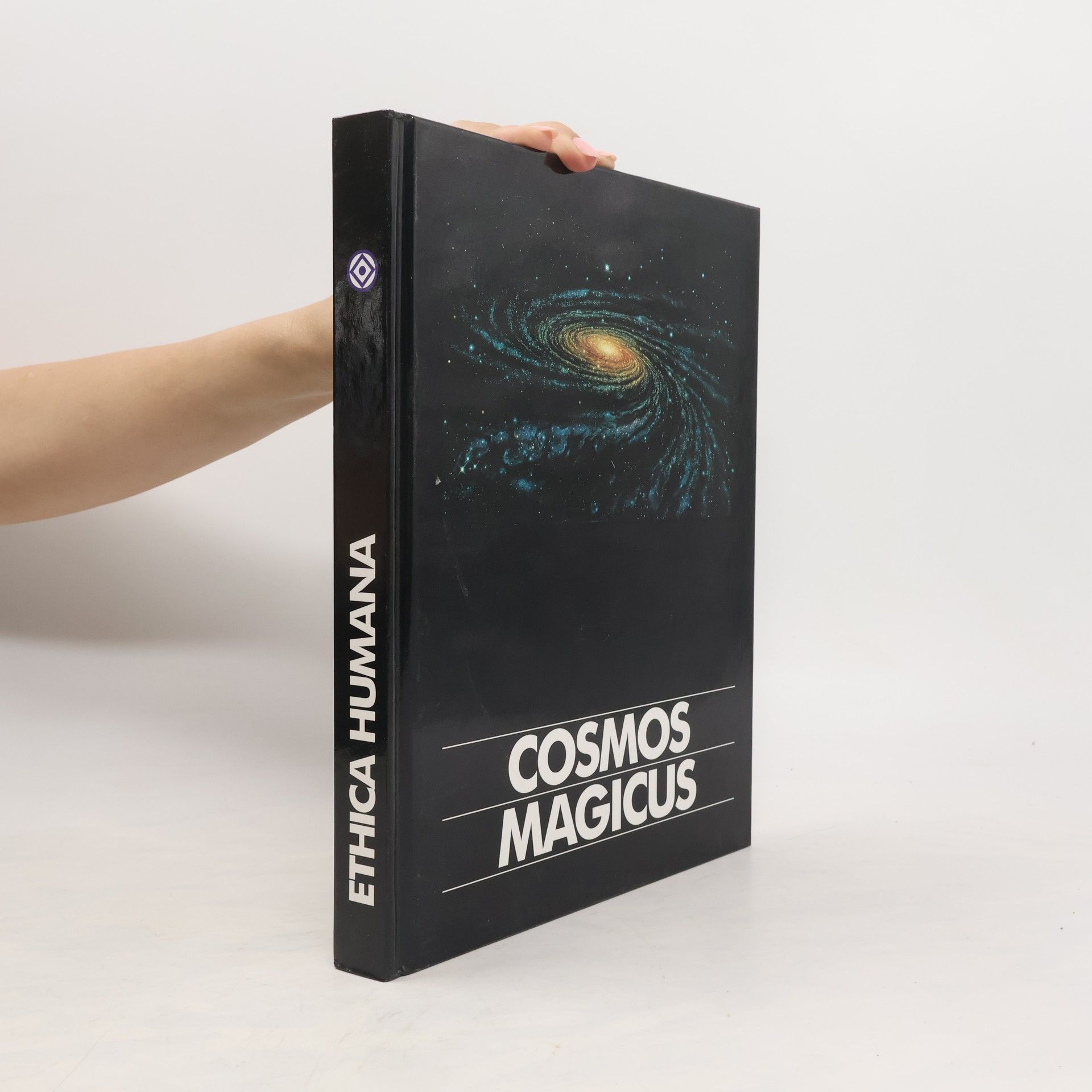 Collectif d'auteurs Cosmos Magicus